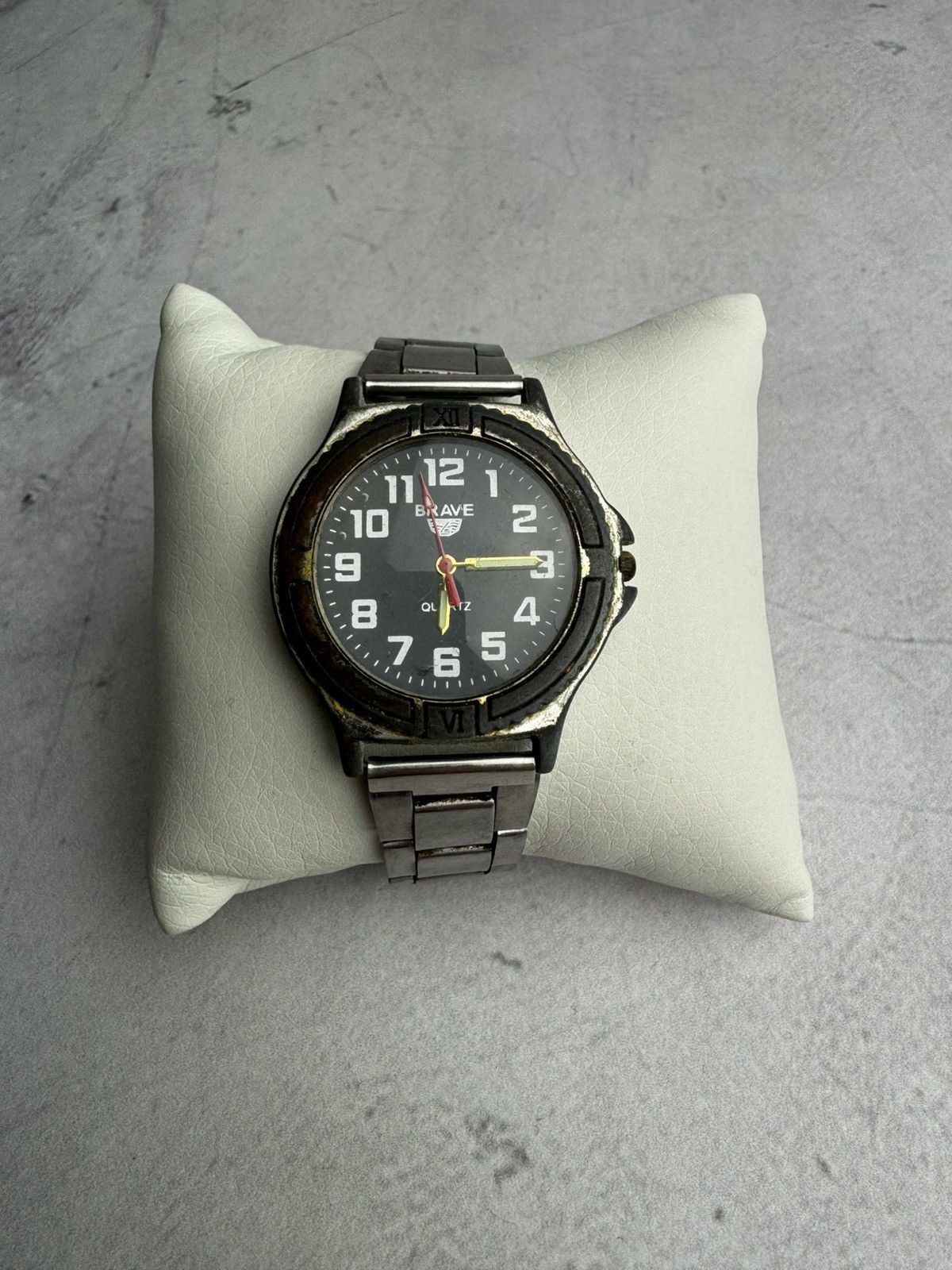 Japanese Brand × Vintage Brave Japanese Style Watch Vintage Size ONE SIZE - 1 Thumbnail