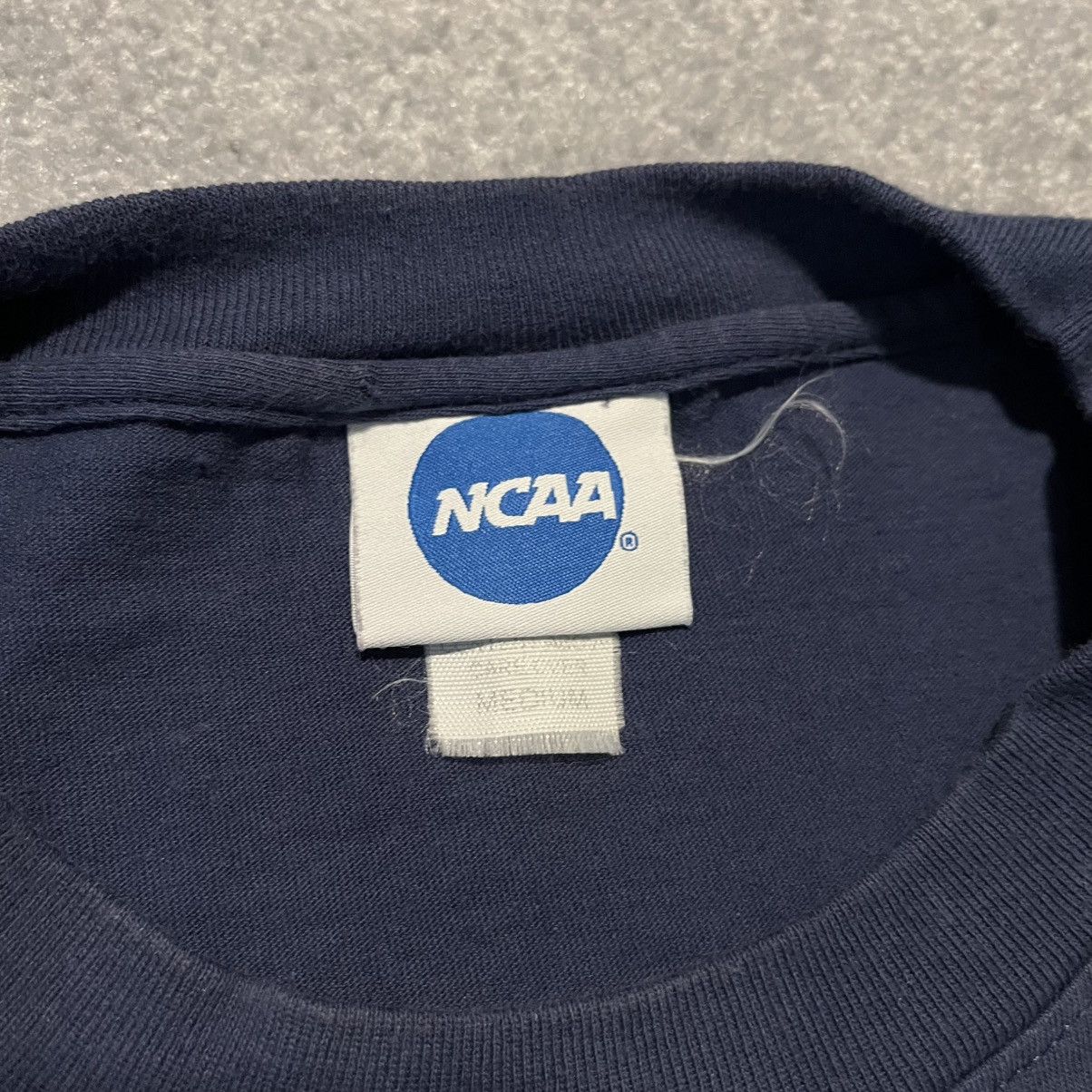 Vintage Vintage 2000s Pittsburgh Panthers Embroidered Logo Tee Shirt Size US M / EU 48-50 / 2 - 4 Thumbnail