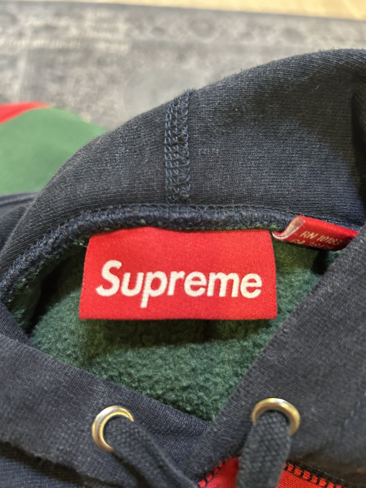 Supreme Supreme Multi Color Box Logo Hoodie Size US S / EU 44-46 / 1 - 4 Thumbnail