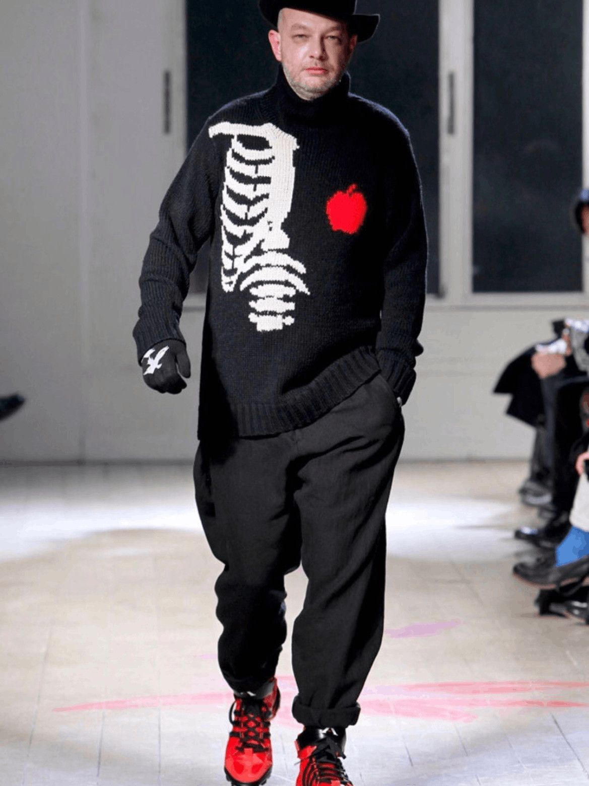Yohji Yamamoto Yohji Yamamoto Yohji Yamamoto 11AW Skeleton & Apple Knitwe Size US M / EU 48-50 / 2 - 8 Thumbnail