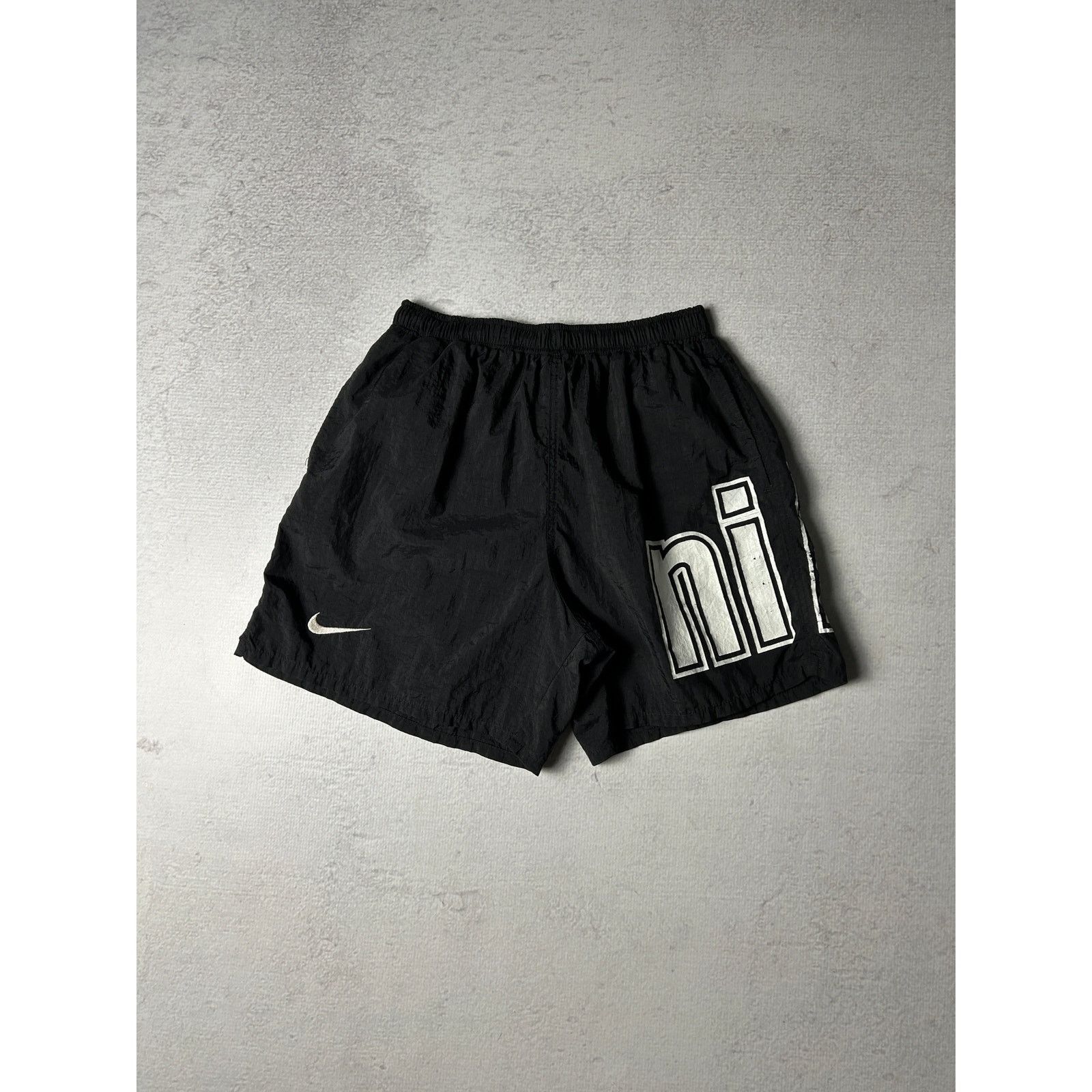Nike Vintage 90s Nike Black Pre-owned Track Shorts - Men's Small Size US 26 / EU 42 - 1 Thumbnail