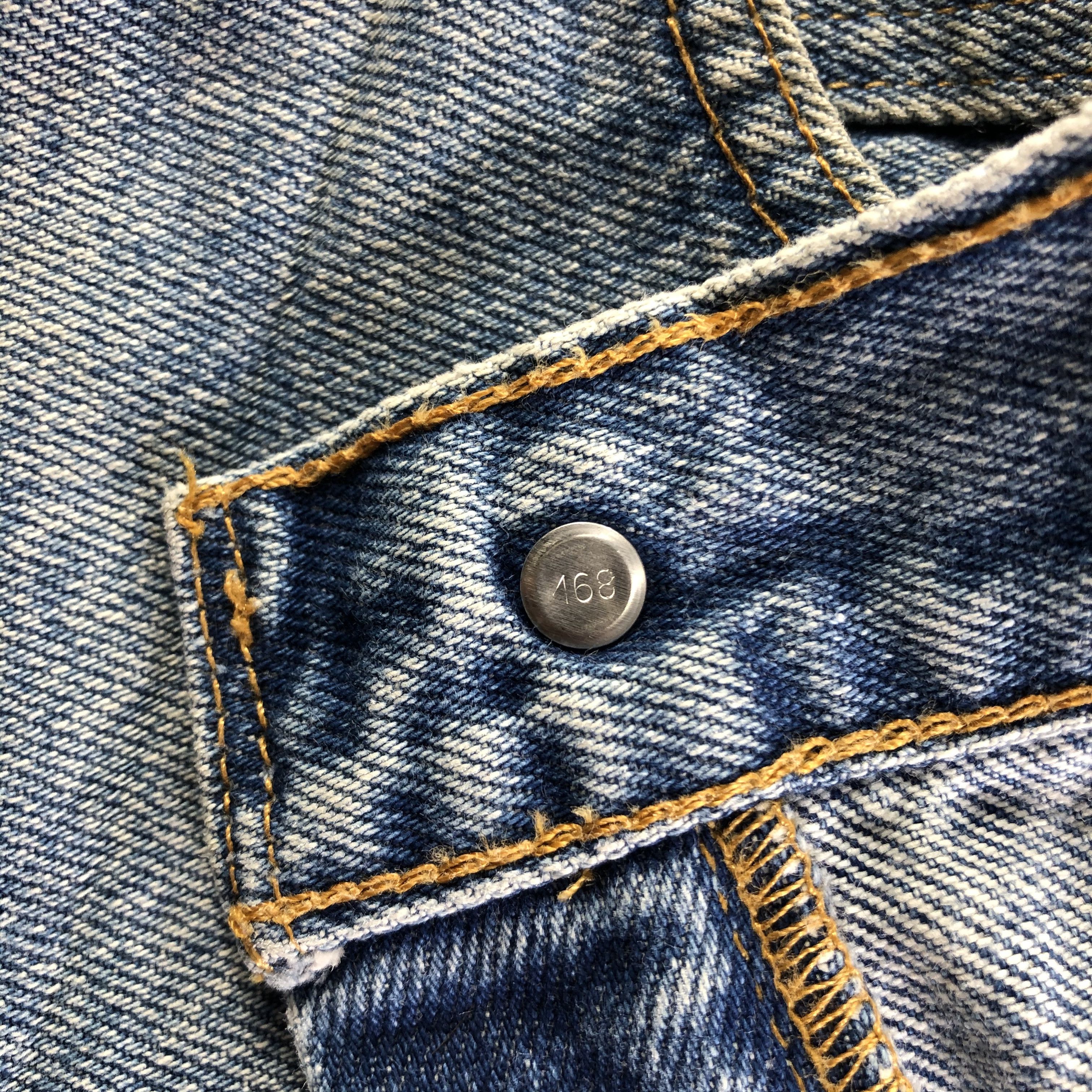 Levi's 90s Vintage Light Wash Levis Jeans-J4153 Size US 32 / EU 48 - 8 Thumbnail