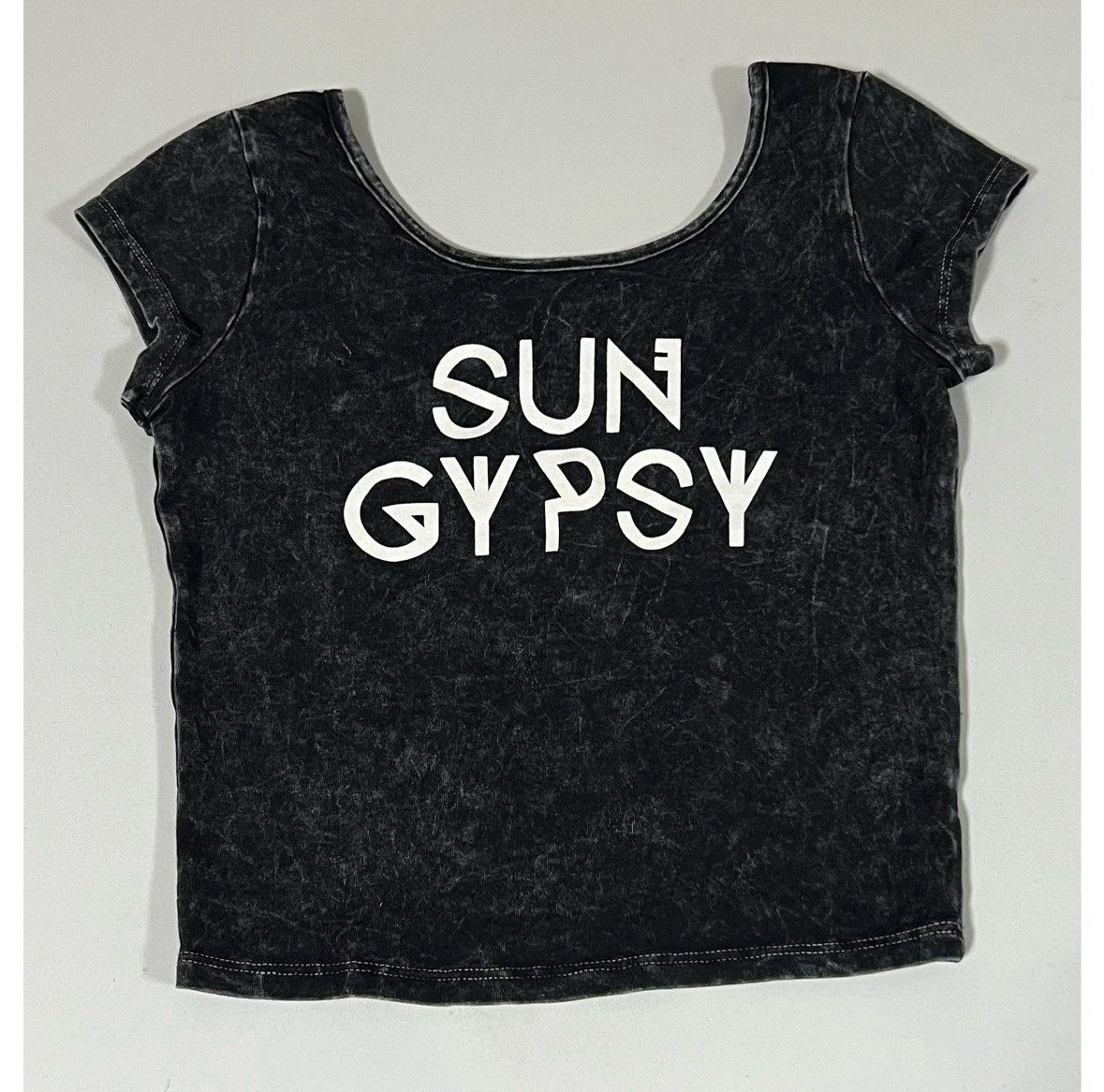 Japanese Brand Wet Seal Acid-Wash ‘Sun Gypsy’ T-Shirt Crop Top Tee Size S ✨ Size S / US 4 / IT 40 - 2 Thumbnail