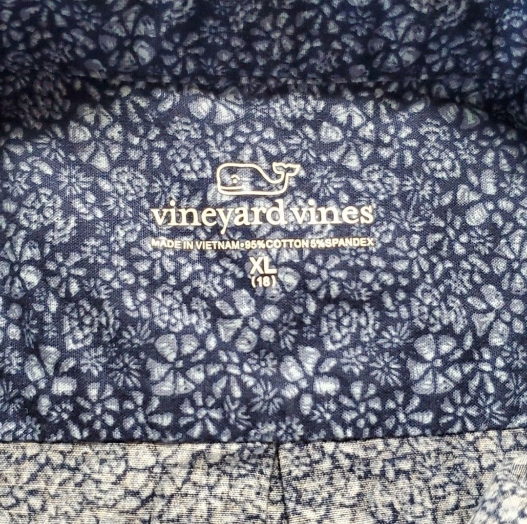 Vineyard Vines Vinyard Vines Youth XL/Women M Button Down Shirt Blue Floral Size M / US 6-8 / IT 42-44 - 8 Thumbnail