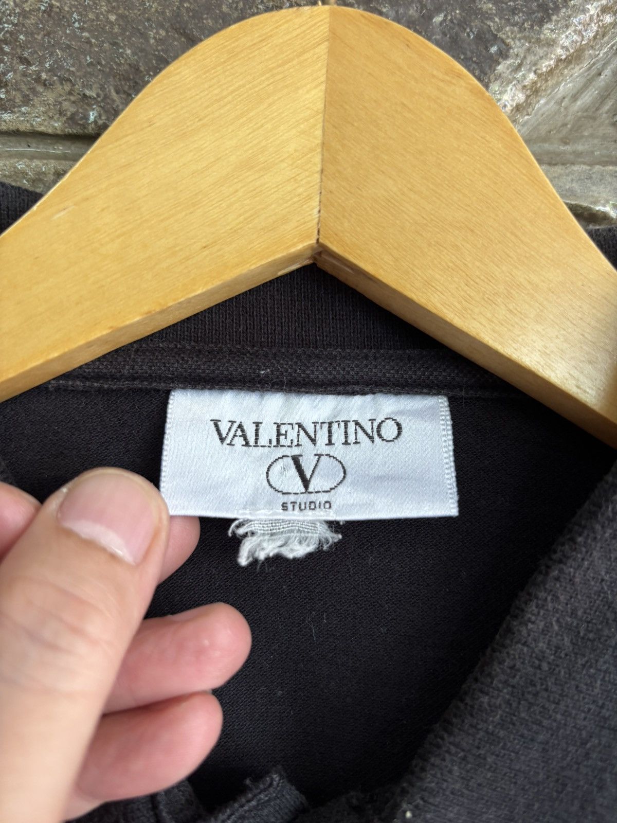 Valentino Valentino Studio Luxury Vintage Polo Small Logo Size US L / EU 52-54 / 3 - 4 Thumbnail