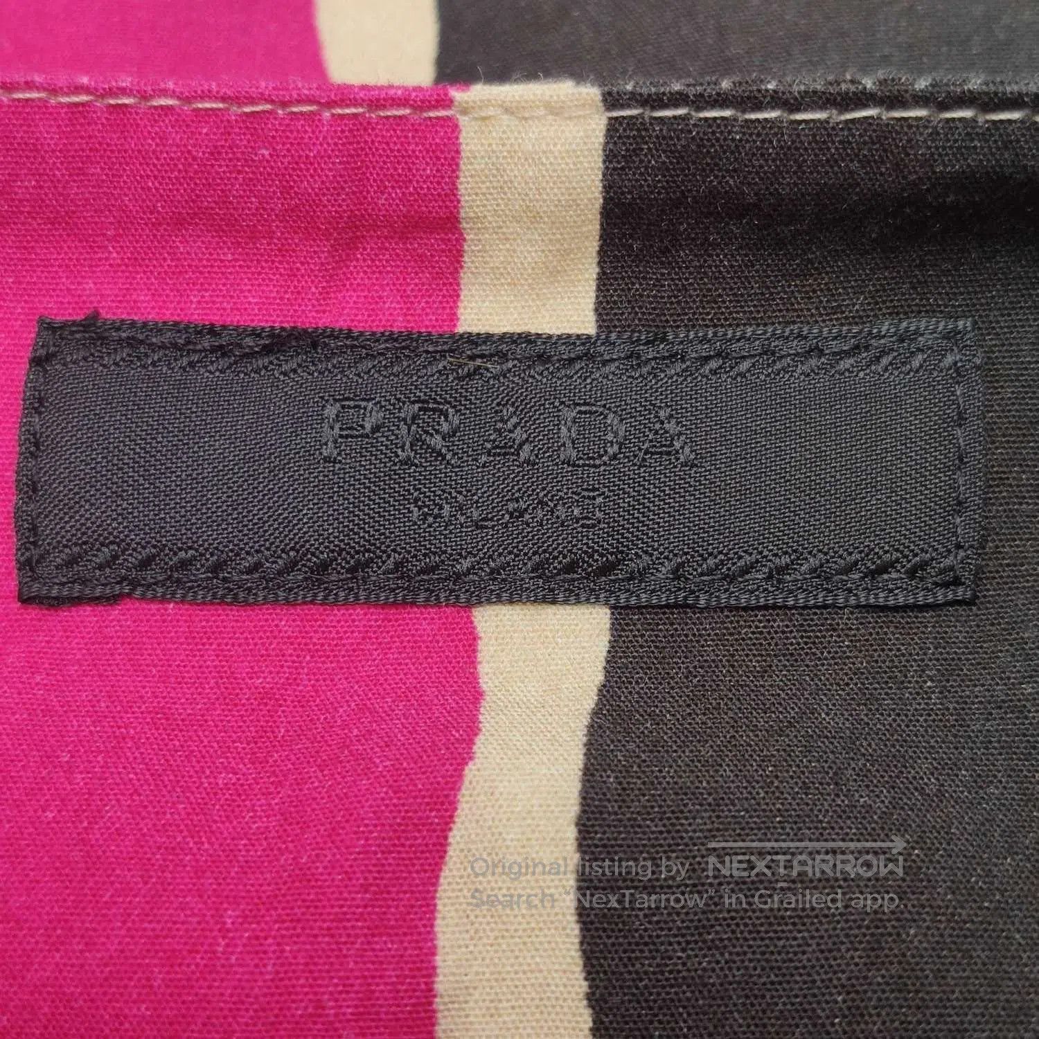 Prada Prada Solid Collared Triangle Logo Short. Size US M / EU 48-50 / 2 - 7 Thumbnail