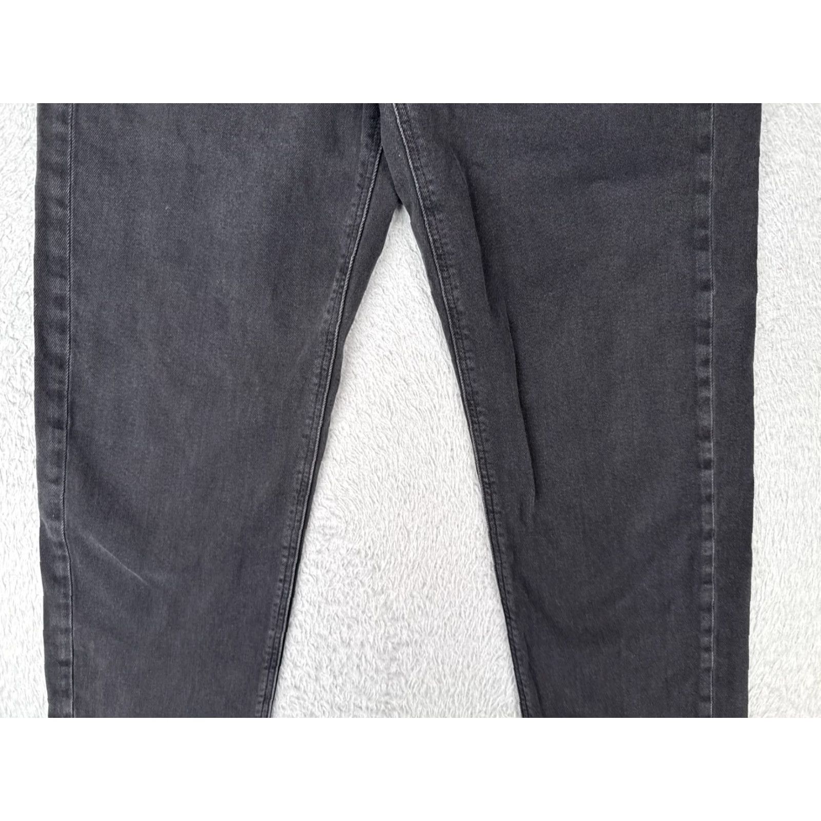 American Eagle Outfitters American Eagle Jeans Womens 6 Black Distressed Strigid High-Waisted Stovepipe Size 28" / US 6 / IT 42 - 3 Thumbnail