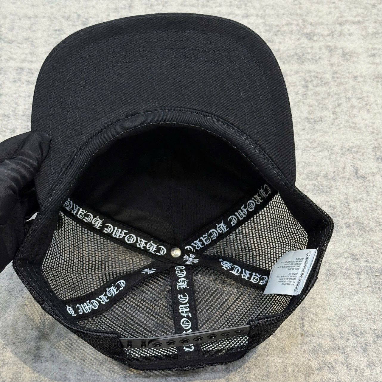 Chrome Hearts Chrome Hearts Cemetery Leather Patch Camo Trucker Hat black Size ONE SIZE - 6 Thumbnail