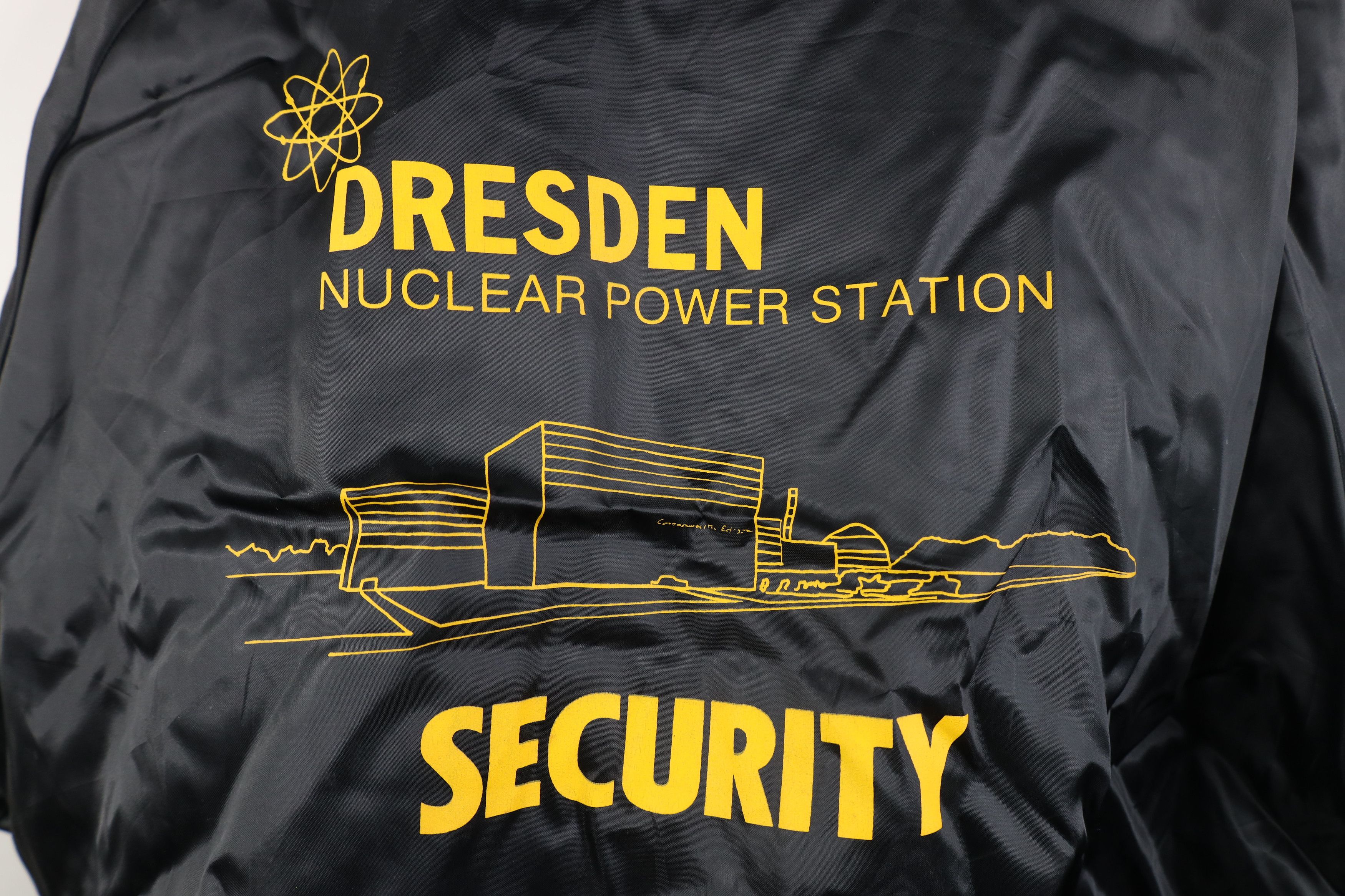 Vintage Vintage 70s Nuclear Power Station Security Satin Jacket USA Size US XL / EU 56 / 4 - 13 Thumbnail