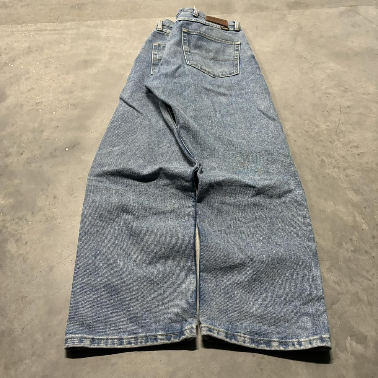 Japanese Brand × Vintage Crazy Vintage Y2K/2000s Grunge Medium Wash Essential Denim Jeans! Size US 34 / EU 50 - 4 Thumbnail