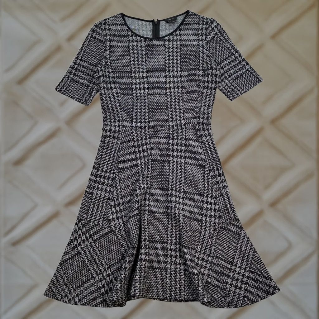 Theory EUC Theory Houndstooth Dress Black White Short Sleeve Zipper Knee Length Women Theory Dress Size 26" / US 2 / IT 38 - 1 Thumbnail