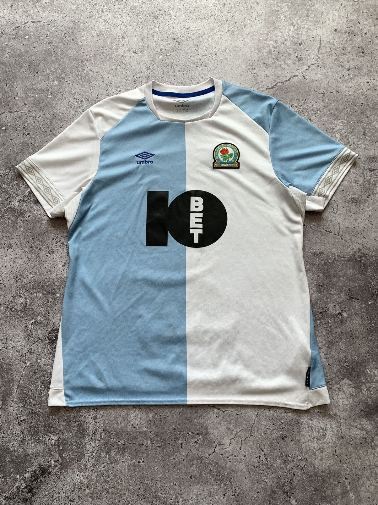 Umbro 🔥UMBRO BLACKBURN ROVERS 2018/19 AWAY SOCCER JERSEY SHIRT Size US XL / EU 56 / 4 - 2 Thumbnail