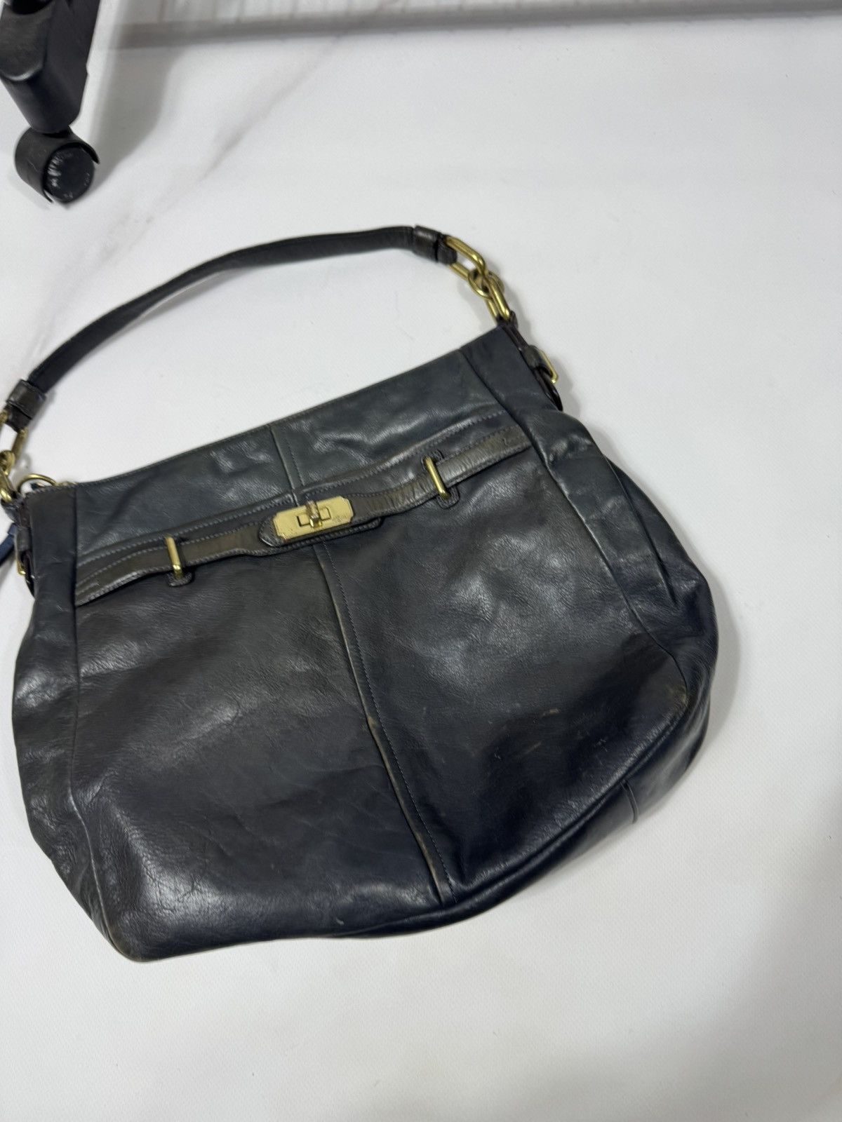 Coach Vintage Coach Leather Distressed Bag Size ONE SIZE - 18 Thumbnail