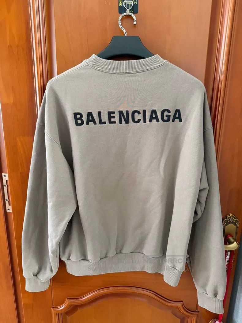 Balenciaga Balenciaga Khaki Embroidered Logo Long Sleeve Sweatshirt Size US S / EU 44-46 / 1 - 2 Thumbnail