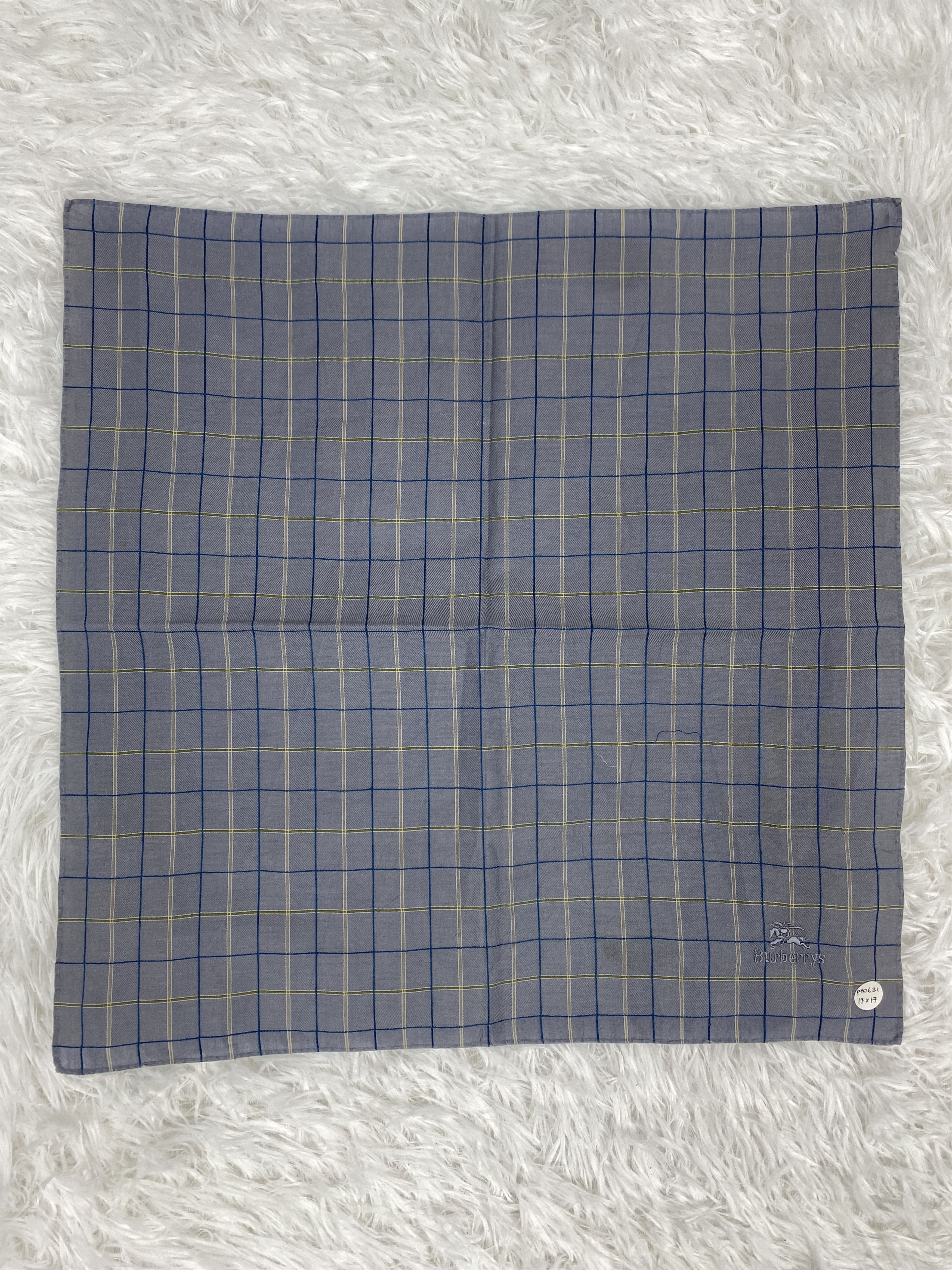 Burberry × Vintage Vintage Burberry Handkerchief Neckerchief PH0631 Size ONE SIZE - 4 Thumbnail