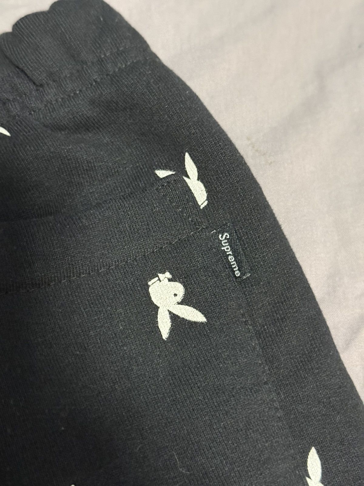 Playboy × Supreme Supreme 15fw playboy sweatpants jogger Size US 30 / EU 46 - 3 Thumbnail