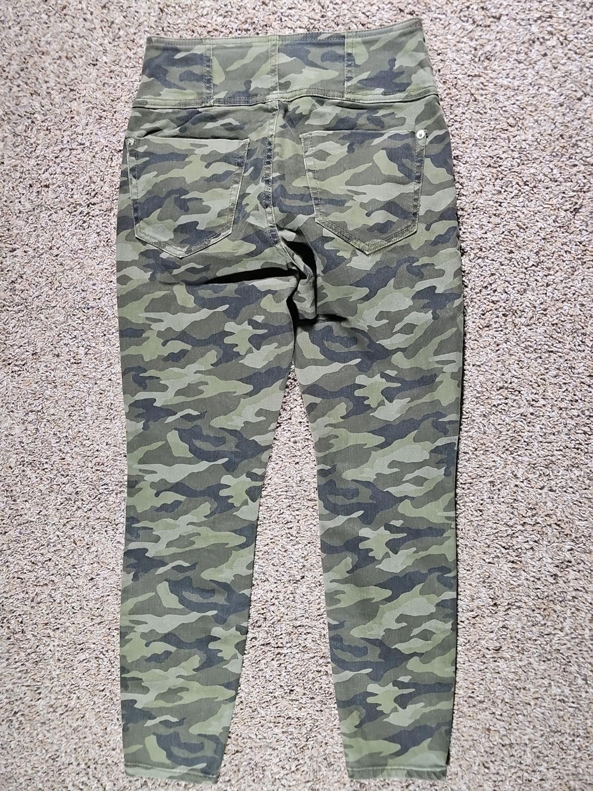 NBDN Nobrandedon NOBO green camo highrise sculpting skinny jeans women/teen 7 Size 30" / US 8 / IT 44 - 7 Thumbnail