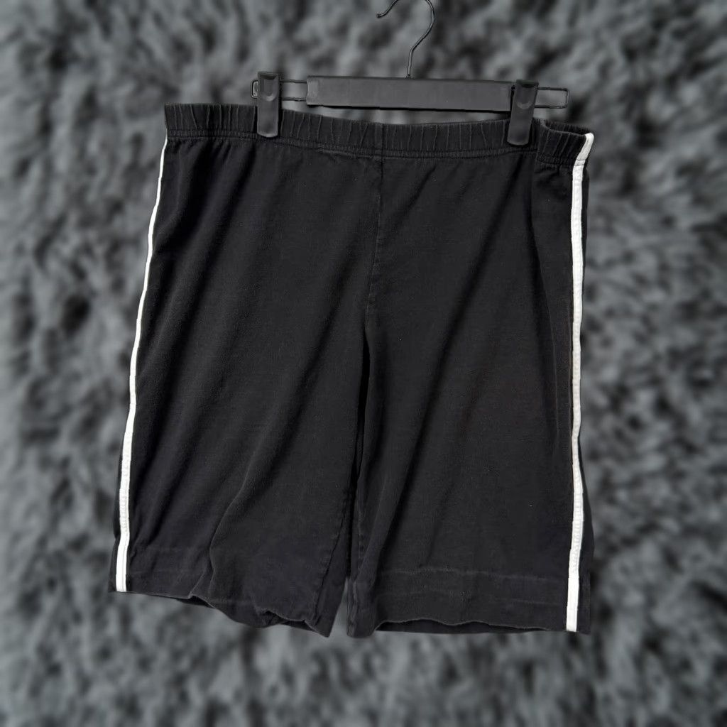 Etro VINTAGE Rainbeau Women's L Black 32 in Waist 11 in Inseam Pull-On Athletic Shorts 100% Cotton Jersey Retro 90s Sports Casual Summer Womens Size 36" / US 14 / IT 50 - 1 Thumbnail
