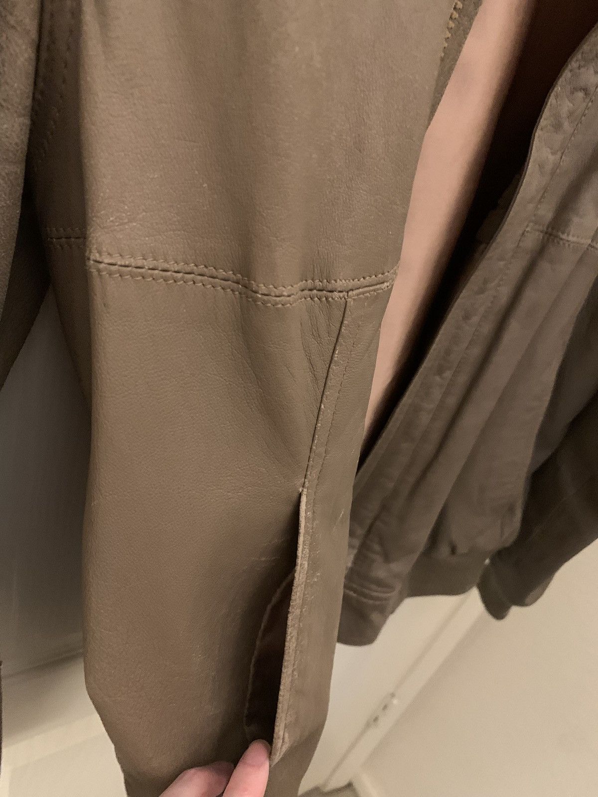 Vintage Toffee vintage Italian leather bomber Size US M / EU 48-50 / 2 - 4 Thumbnail