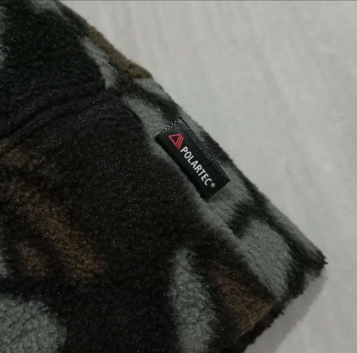 Supreme Supreme Polartec Size US L / EU 52-54 / 3 - 6 Thumbnail