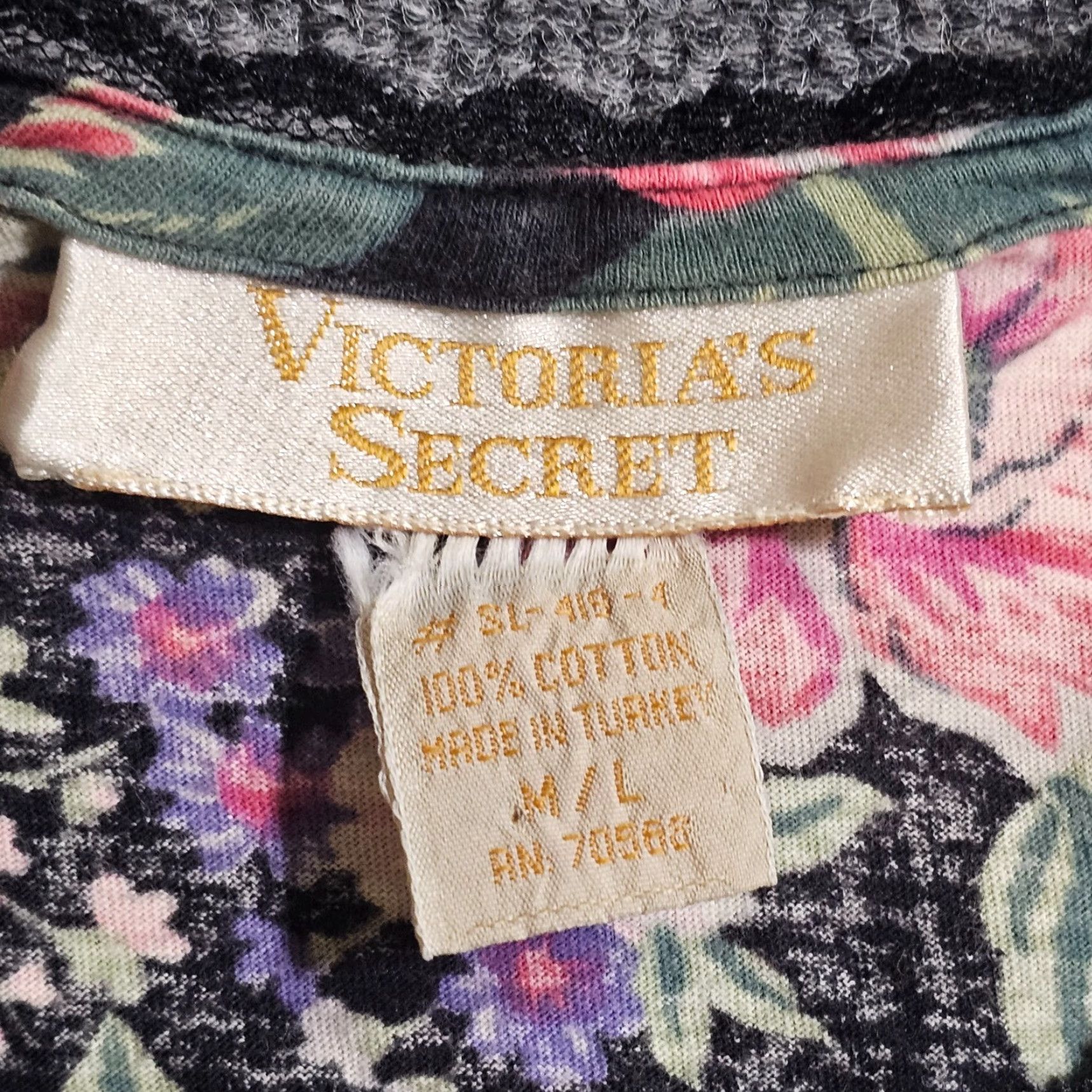 Victoria's Secret VINTAGE Victoria's Secret Nightgown Womens Large Black Floral Button Sleep Casual Size ONE SIZE - 3 Thumbnail