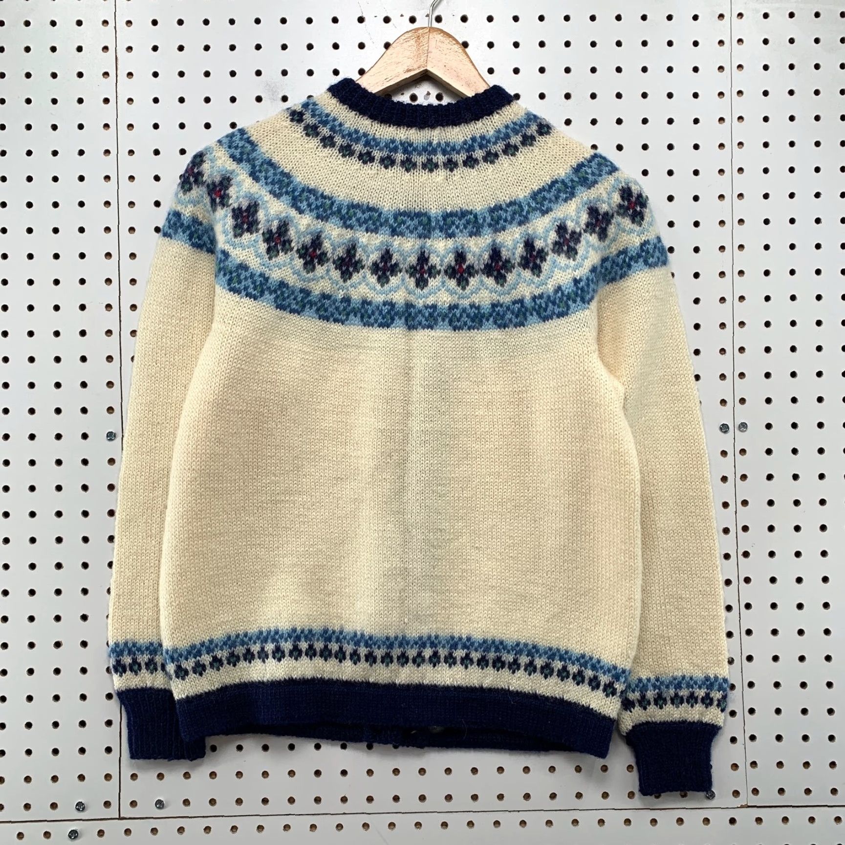 Vintage VINTAGE Foldal Norwegian Wool Hand Knit Cardigan Sweater Womens XS Beige Nordic Crew Neck Long Sleeve 100% Wool Knit Cardigan USA? Size XS / US 0-2 / IT 36-38 - 2 Thumbnail