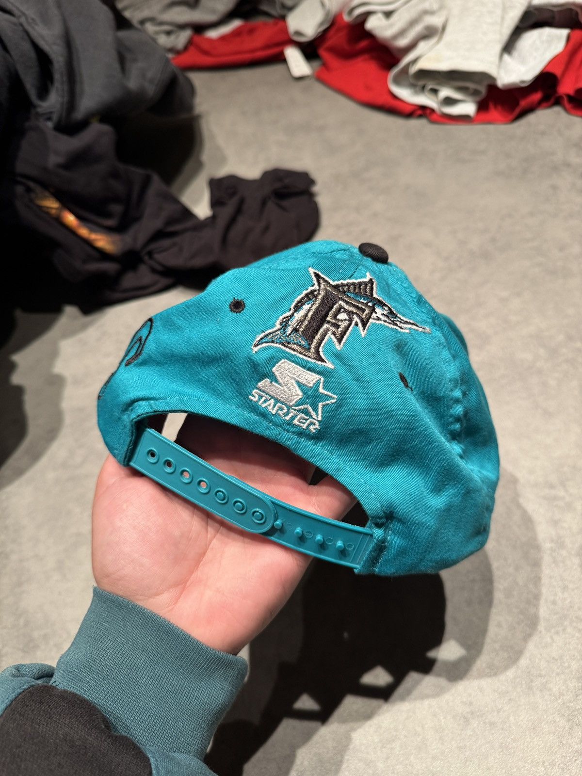 Starter Rare 90s Florida Marlins Big Logo Snapback Starter Vintage Size ONE SIZE - 3 Thumbnail