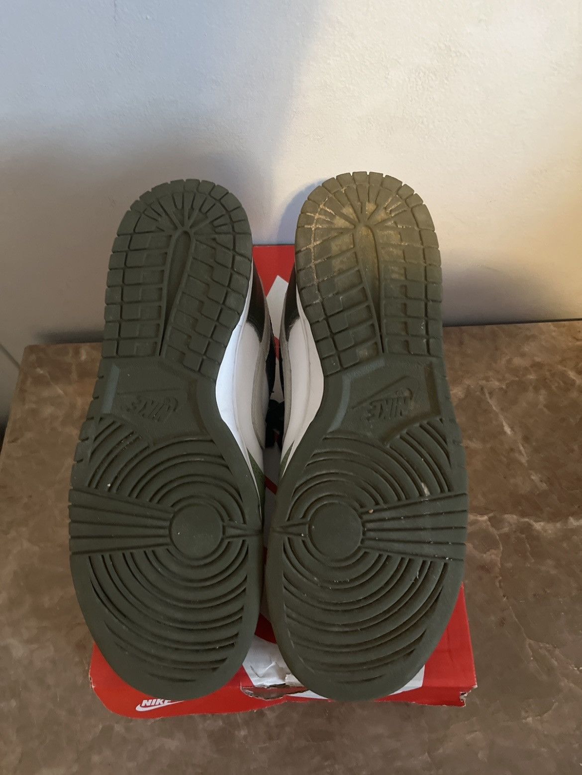Nike Nike dunks green Size US 10.5 / EU 43-44 - 5 Thumbnail
