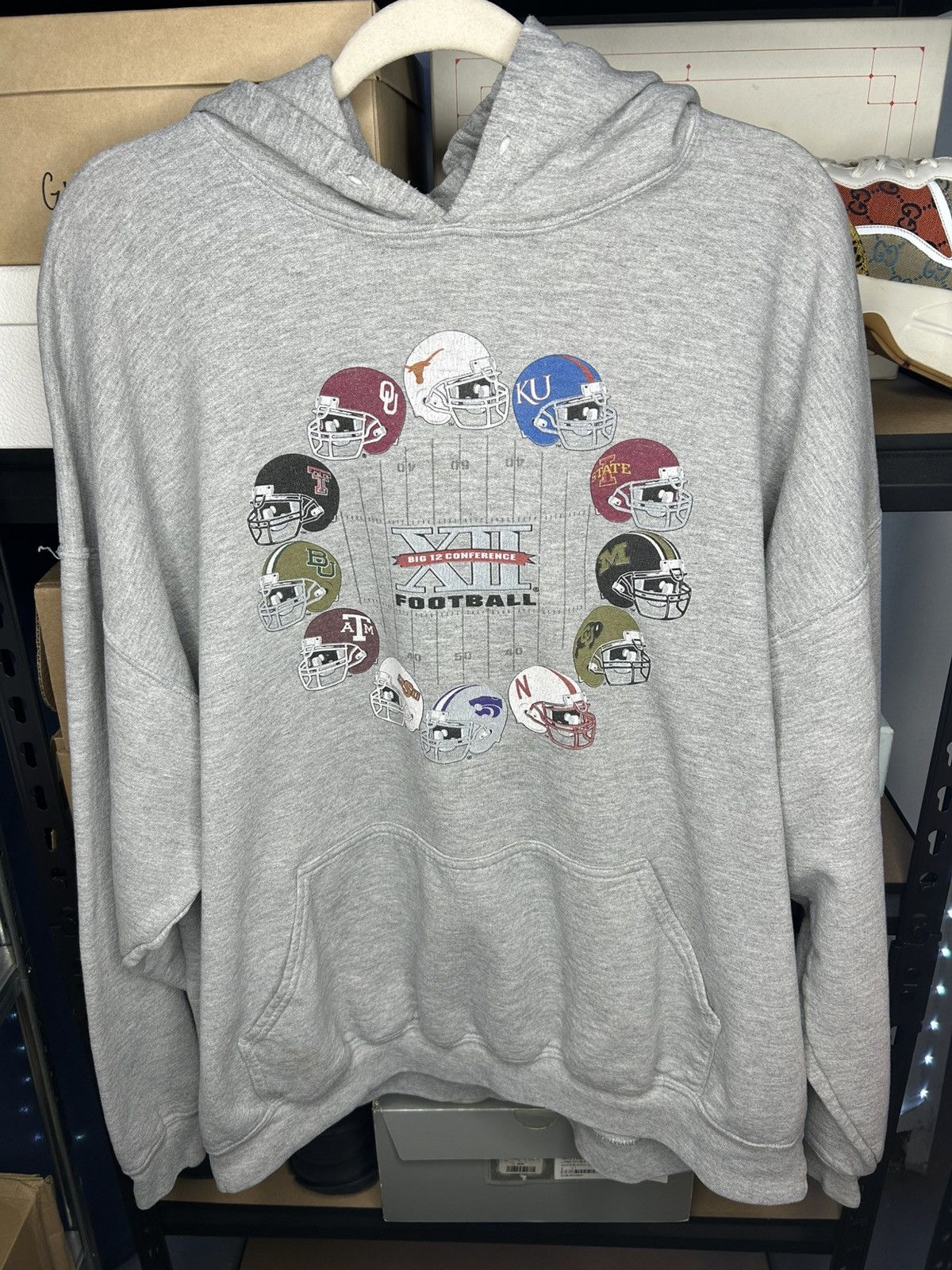 NCAA Vintage Big 12 NCAA Football Grey Hoodie Size 2XL Mens Size US XXL / EU 58 / 5 - 1 Thumbnail
