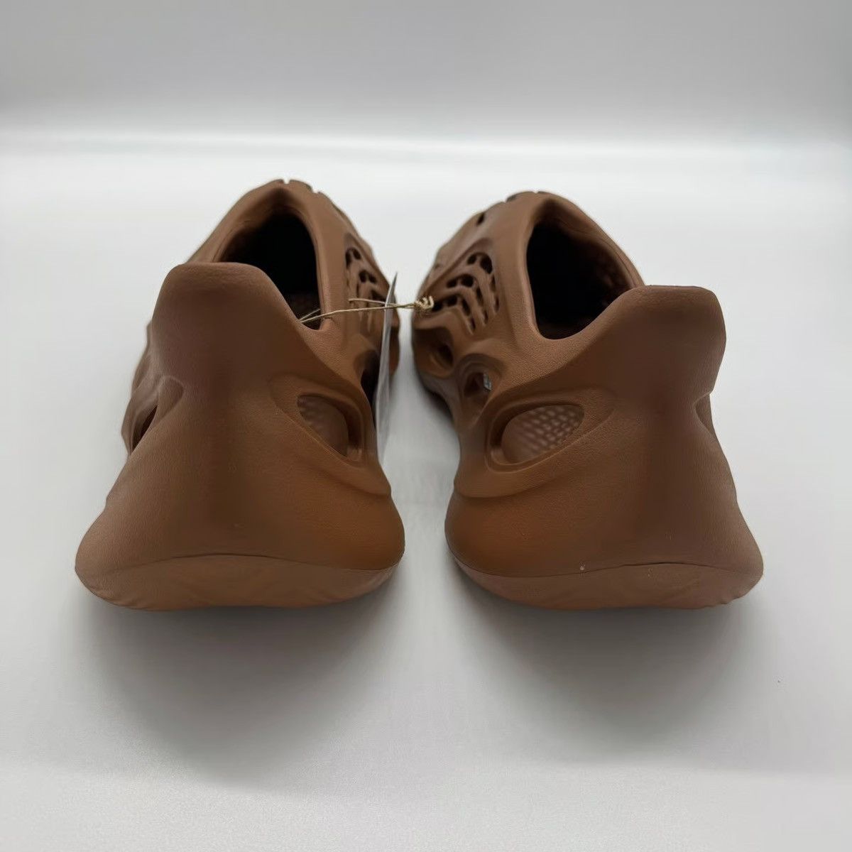 Adidas Adidas Yeezy Foam RNR Clay Red Size US 10 / EU 43 - 7 Thumbnail