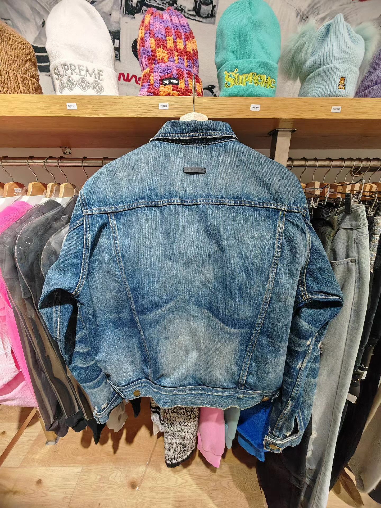 Fear of God Fear of God Mainline Denim Trucker Jacket 3 Year Wash Q15 Size US M / EU 48-50 / 2 - 5 Thumbnail