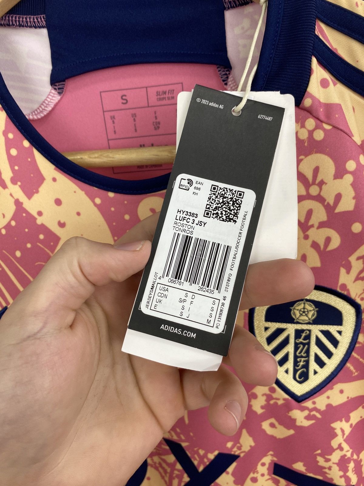Adidas 🏴󠁧󠁢󠁥󠁮󠁧󠁿 Y2K 2023 Adidas Leeds United LUFC Soccer Jersey Blokecore Size US S / EU 44-46 / 1 - 6 Thumbnail