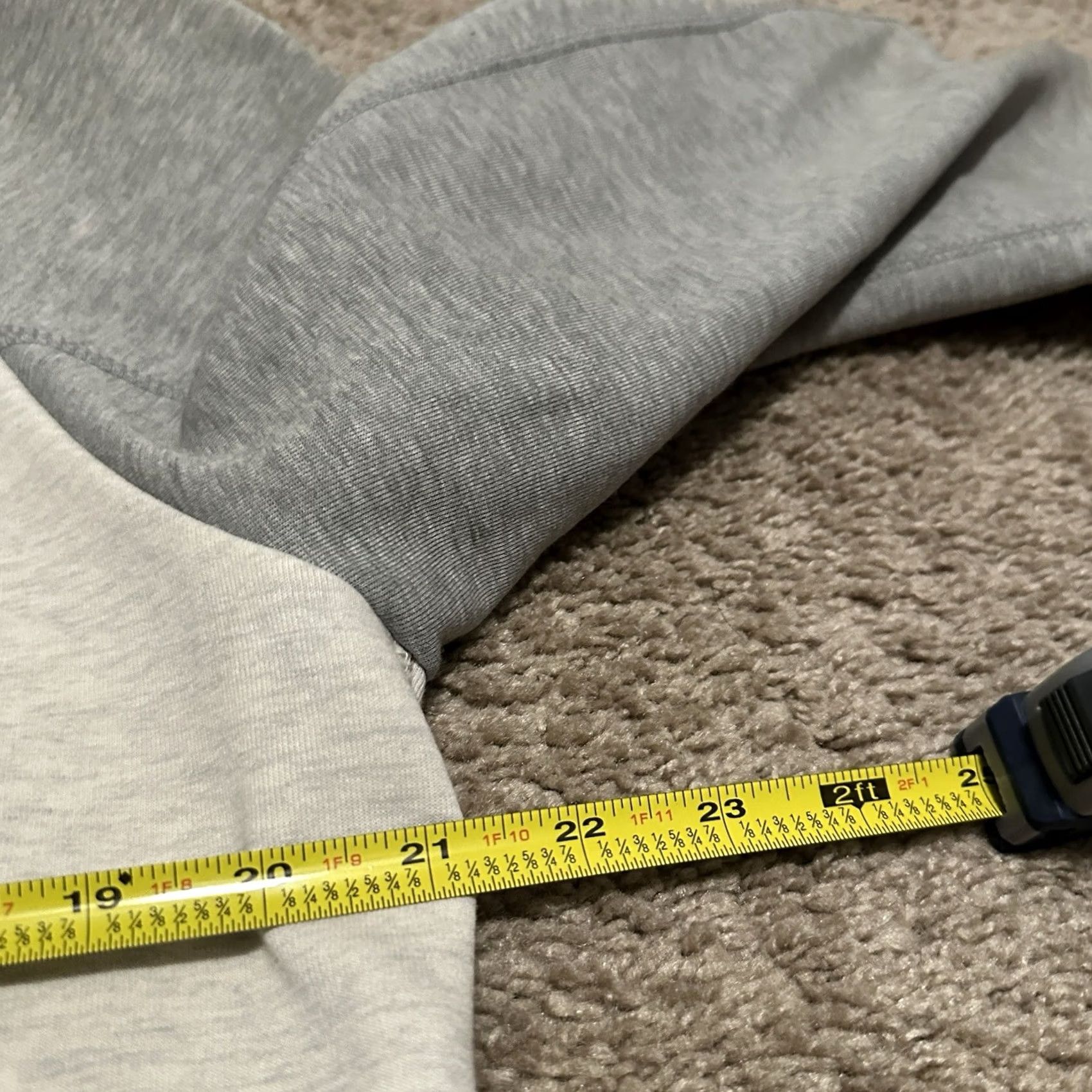 Nike Nike Tech Fleece Hoodie Mens M Full Zip Gray Sportswear Pockets Logo Capable all-season Athletic Fashion Shirt/Outerwear Size US M / EU 48-50 / 2 - 4 Thumbnail