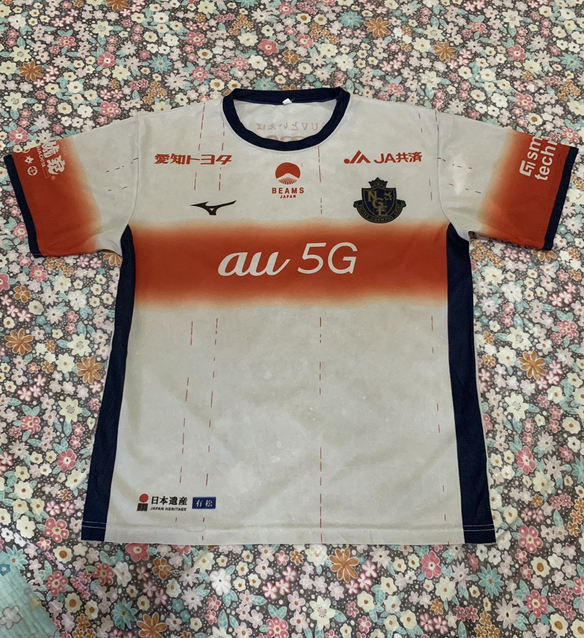 Beams Japan Nagoya Grampus Special Edition Collaboration With BEAMS Size US L / EU 52-54 / 3 - 1 Thumbnail