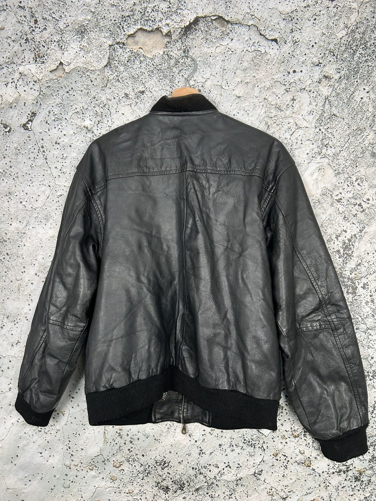 Genuine Leather Vintage Genuine Leather Bomber Jacket Black Avant Garde 90s Size US M / EU 48-50 / 2 - 5 Thumbnail
