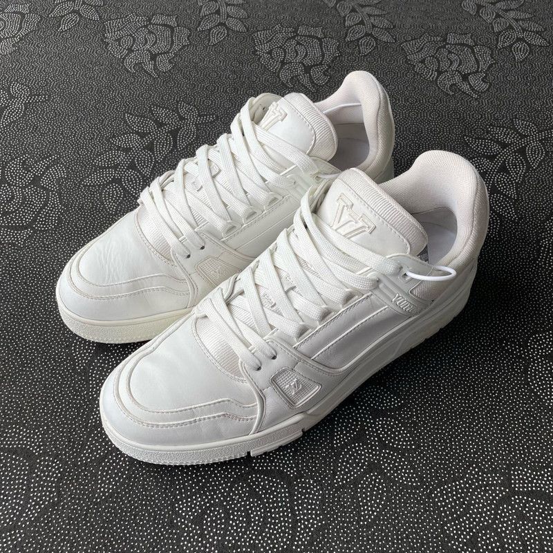 Louis Vuitton Louis Vuitton Low Top Trainer Sneakers -2508 Size US 8.5 / EU 41-42 - 1 Thumbnail
