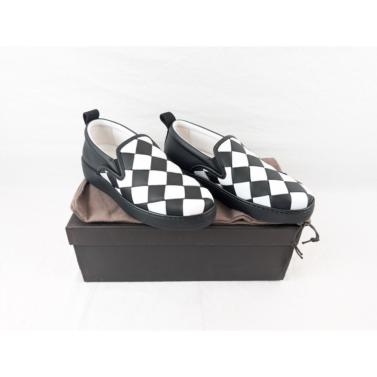 Bottega Veneta o1rshd1 Bolt Calf Intrecciato Sneakers in Nero / Optic White Size US 7.5 / EU 40-41 - 20 Thumbnail