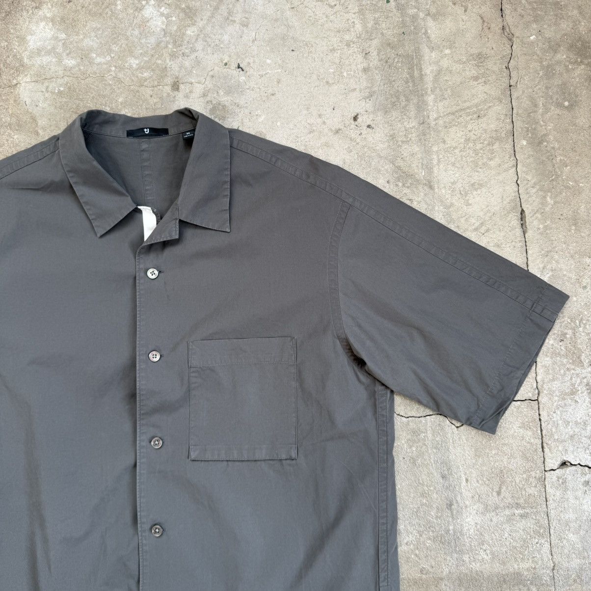 Jil Sander × Uniqlo Uniqlo J+ Short Sleeve Button Up Shirt Size US M / EU 48-50 / 2 - 2 Thumbnail