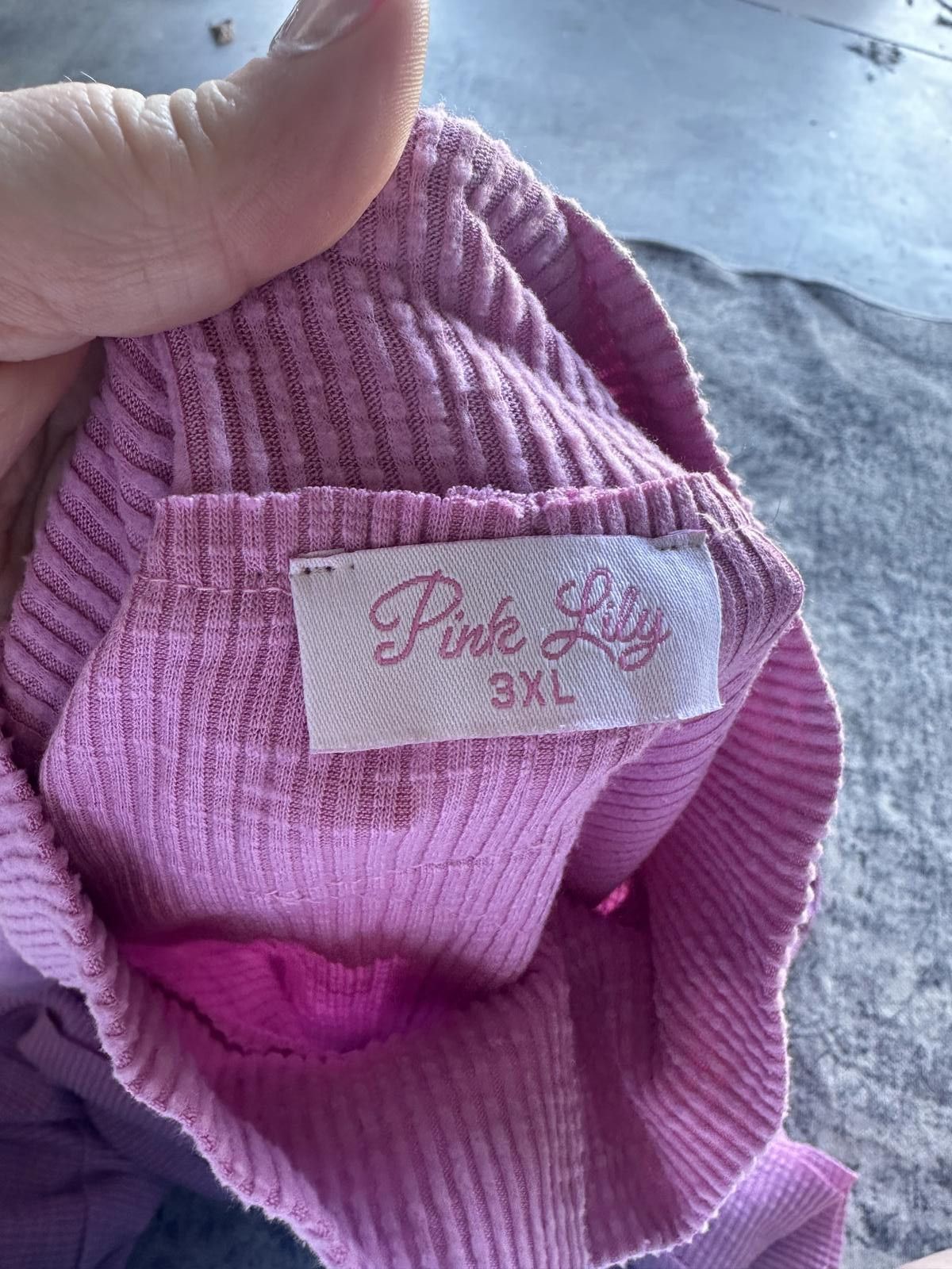 Designer Cozy Pink Lily Ribbed Mock Neck Top - 3XL Size 3XL / US 20-22 - 2 Thumbnail