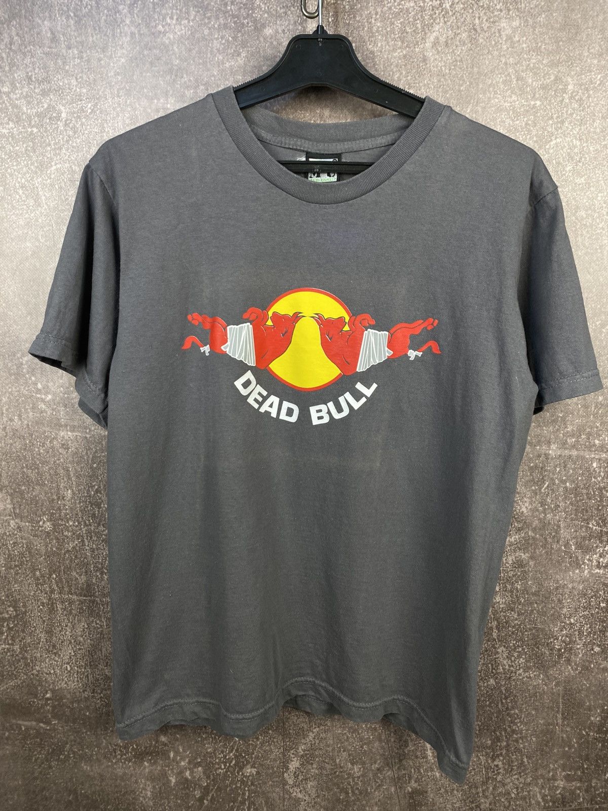 Vintage Vintage Y2K ADULT “ DEAD BULL RIP LOGO “ FUNNY BuyTee Size US XS / EU 42 / 0 - 1 Thumbnail