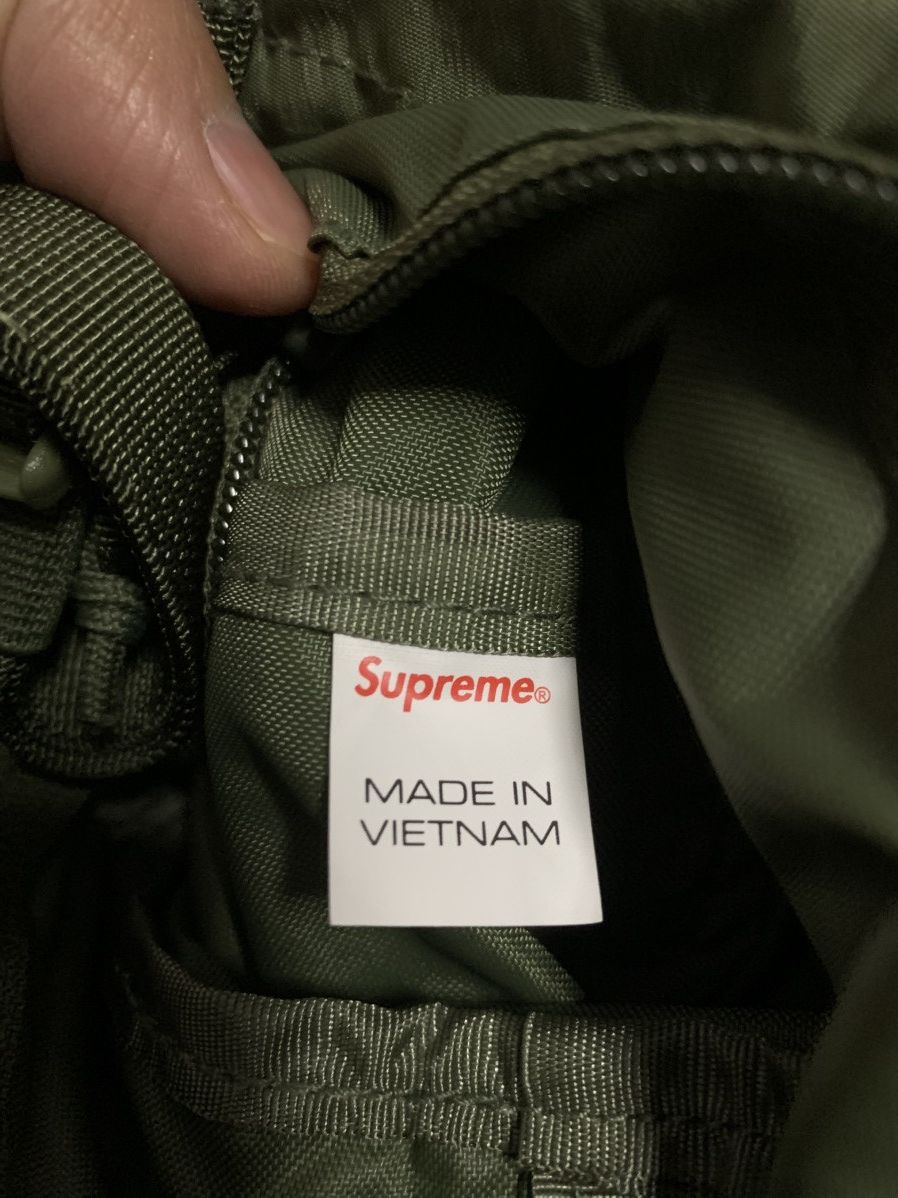 Supreme Supreme Neck Pouch Olive Size ONE SIZE - 3 Thumbnail