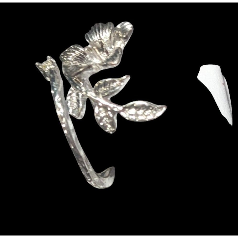 Other Floral Fairy Silver Tone Gemmed Ring Size 6 Size ONE SIZE - 11 Thumbnail
