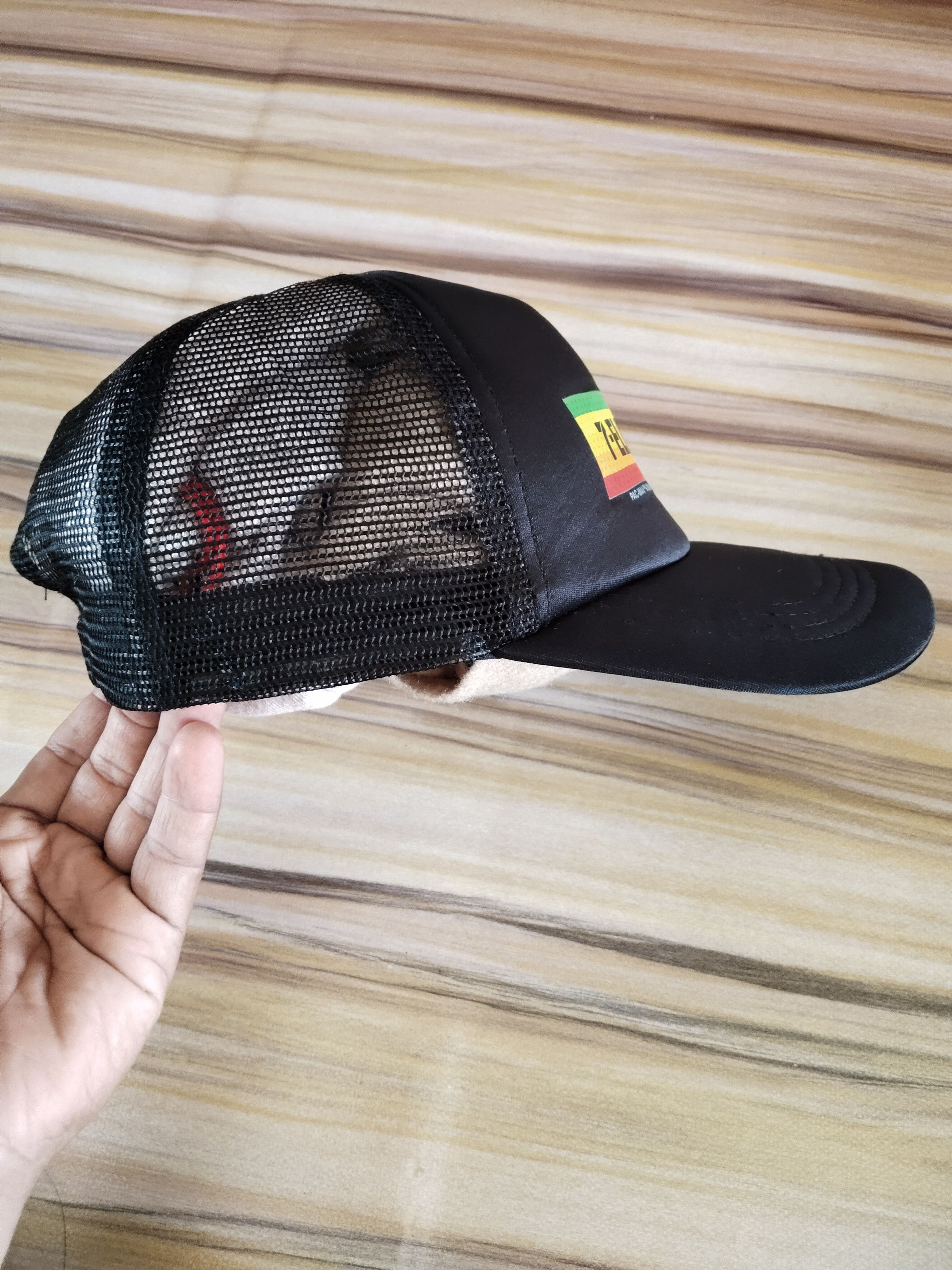 Other 7-ELEVEN x PACMAN x Bandai Entertainment Trucker Cap Size ONE SIZE - 3 Thumbnail