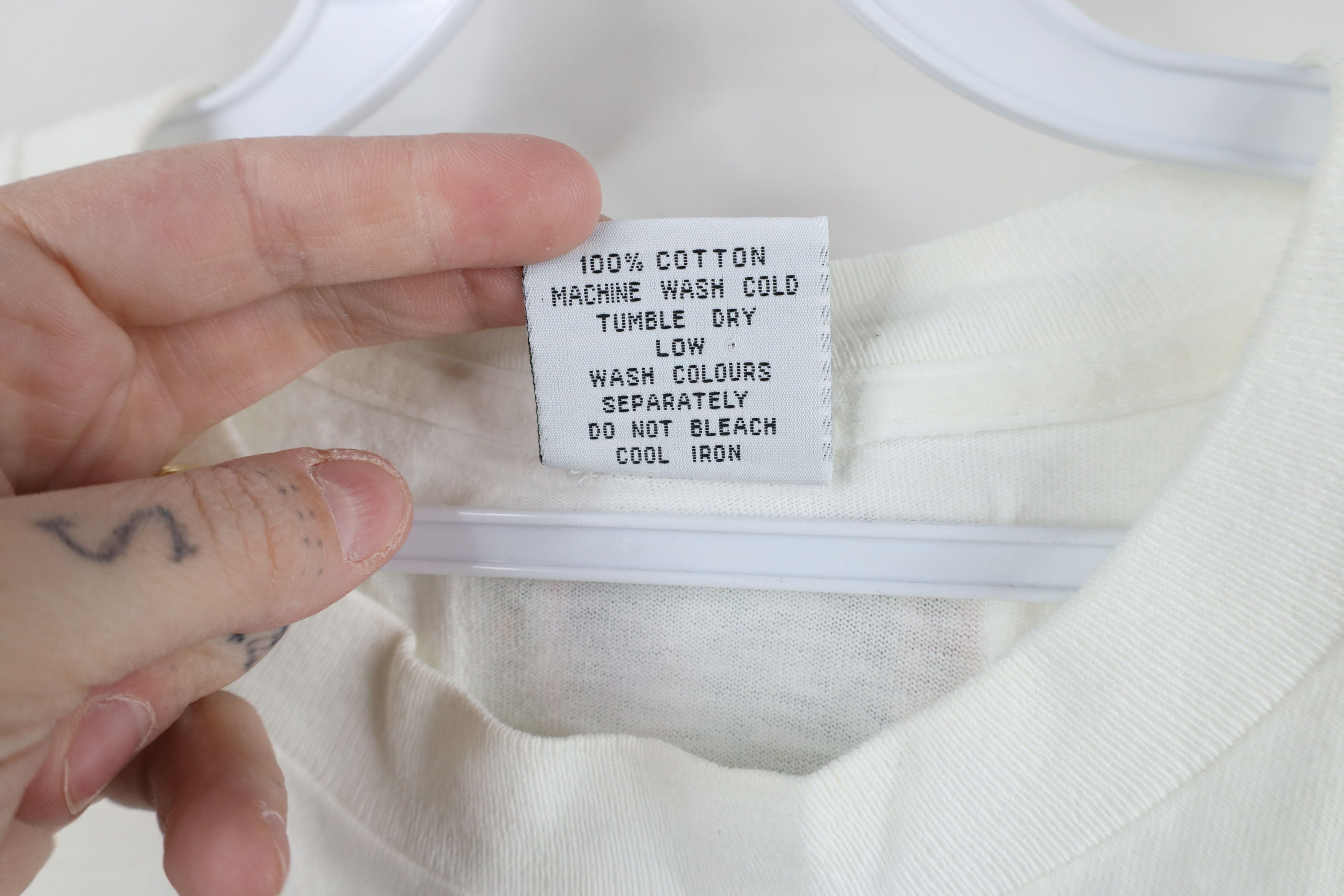 Cross Colours × Vintage Vintage 90s Cross Colours Spell New World Order T-Shirt USA Size US XXL / EU 58 / 5 - 7 Thumbnail
