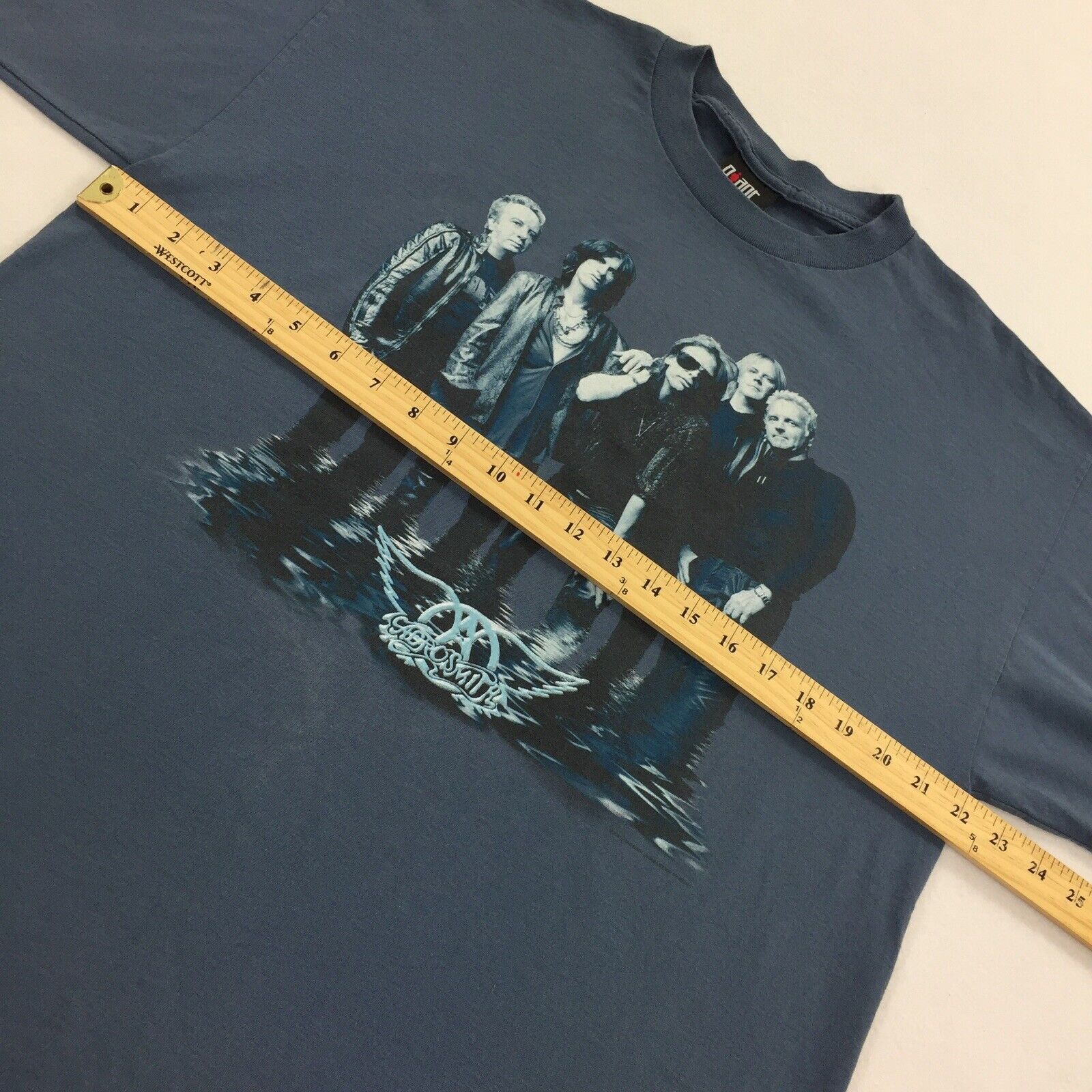 Giant Vintage 2001 Aerosmith Just Push Play Tour Band T-Shirt Size US XL / EU 56 / 4 - 7 Thumbnail