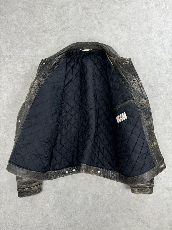 Levi's 1990s Levi’s Grey Eroded Leather Buttoned Trucker Jacket Size US M / EU 48-50 / 2 - 8 Thumbnail