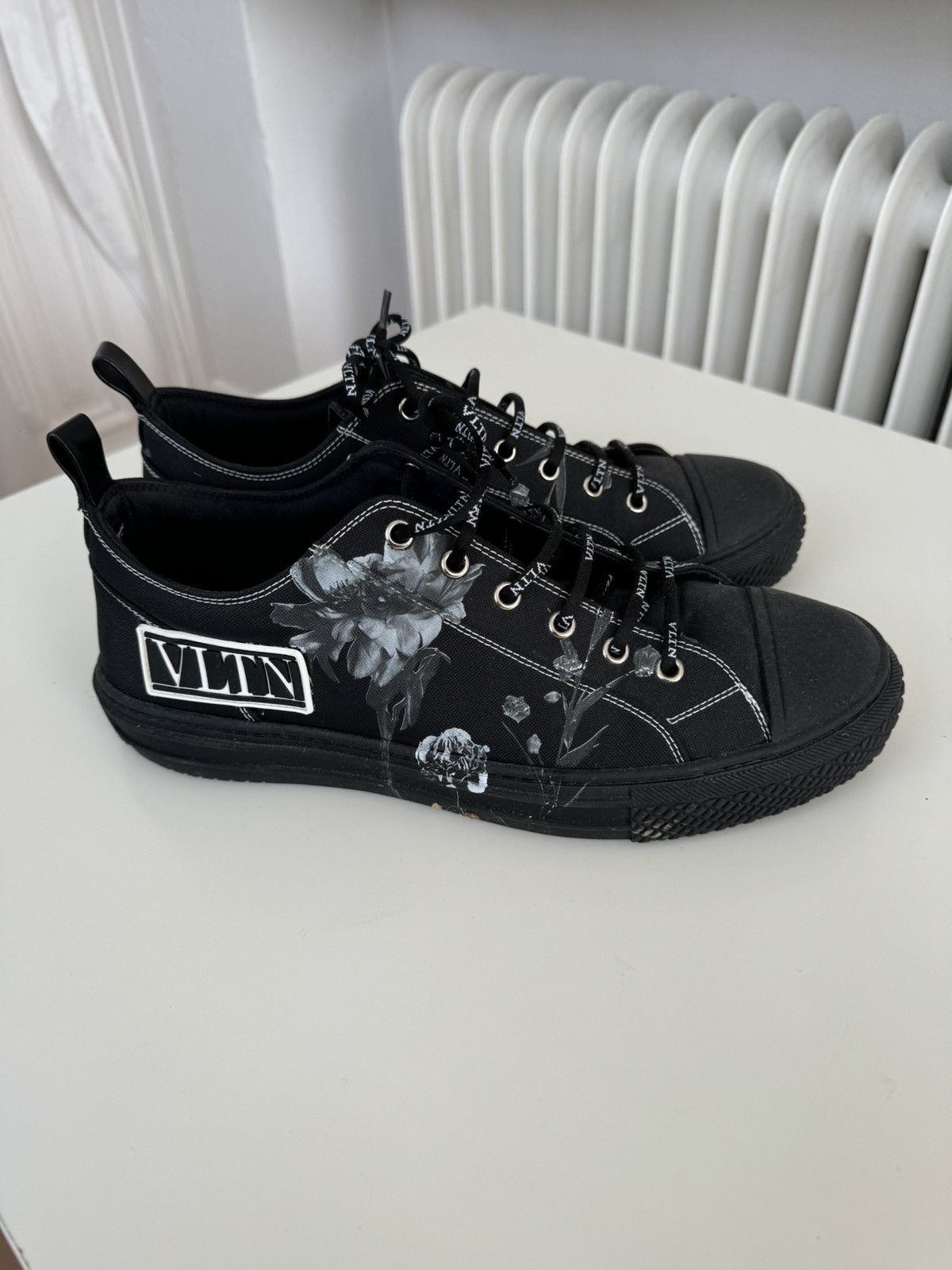 Valentino 🖤 Valentino Low-Top Floral Sneaker Size US 10 / EU 43 - 1 Thumbnail