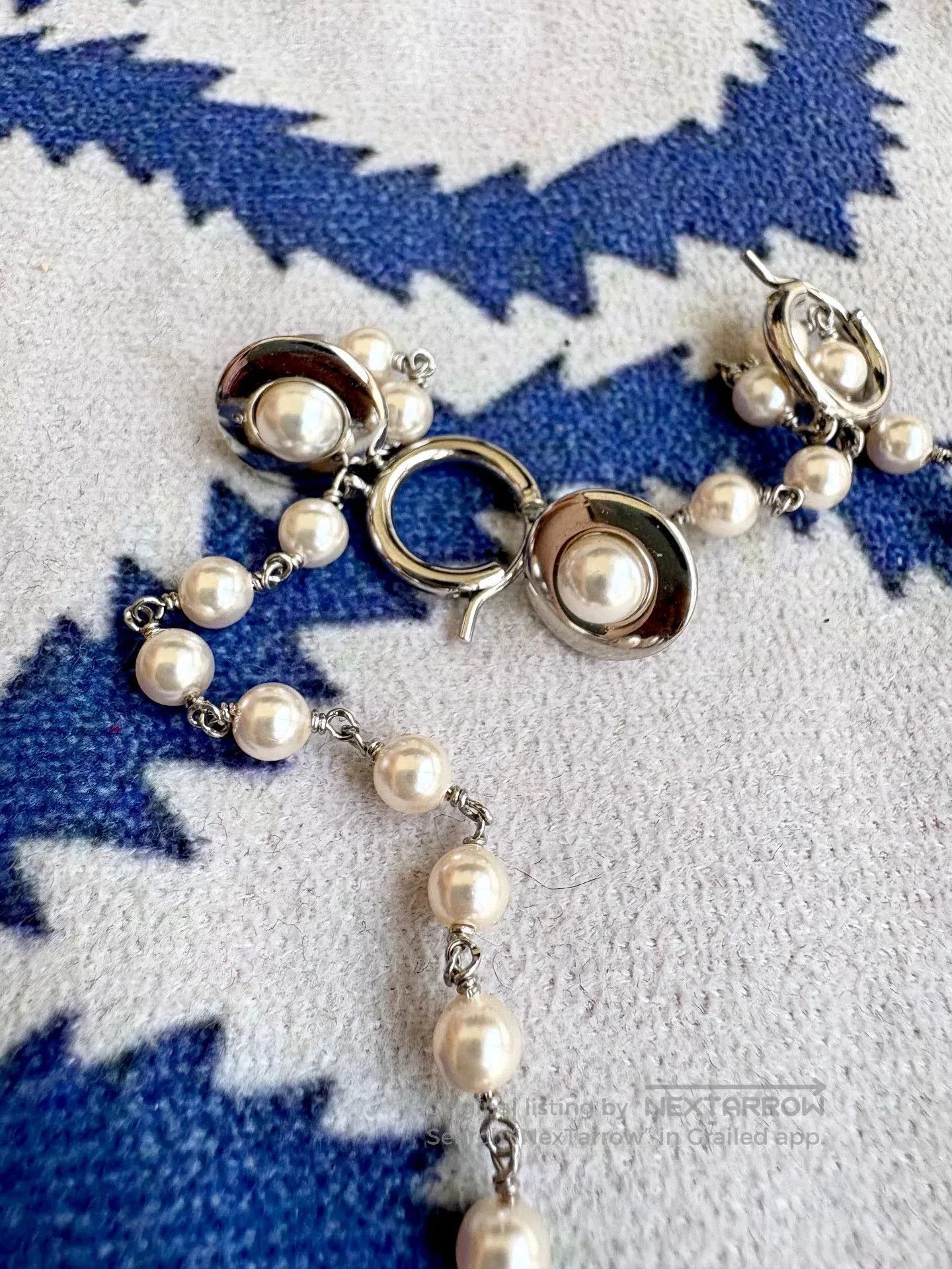 Vivienne Westwood vivienne westwood pearl ear cuff clip. Size ONE SIZE - 7 Thumbnail