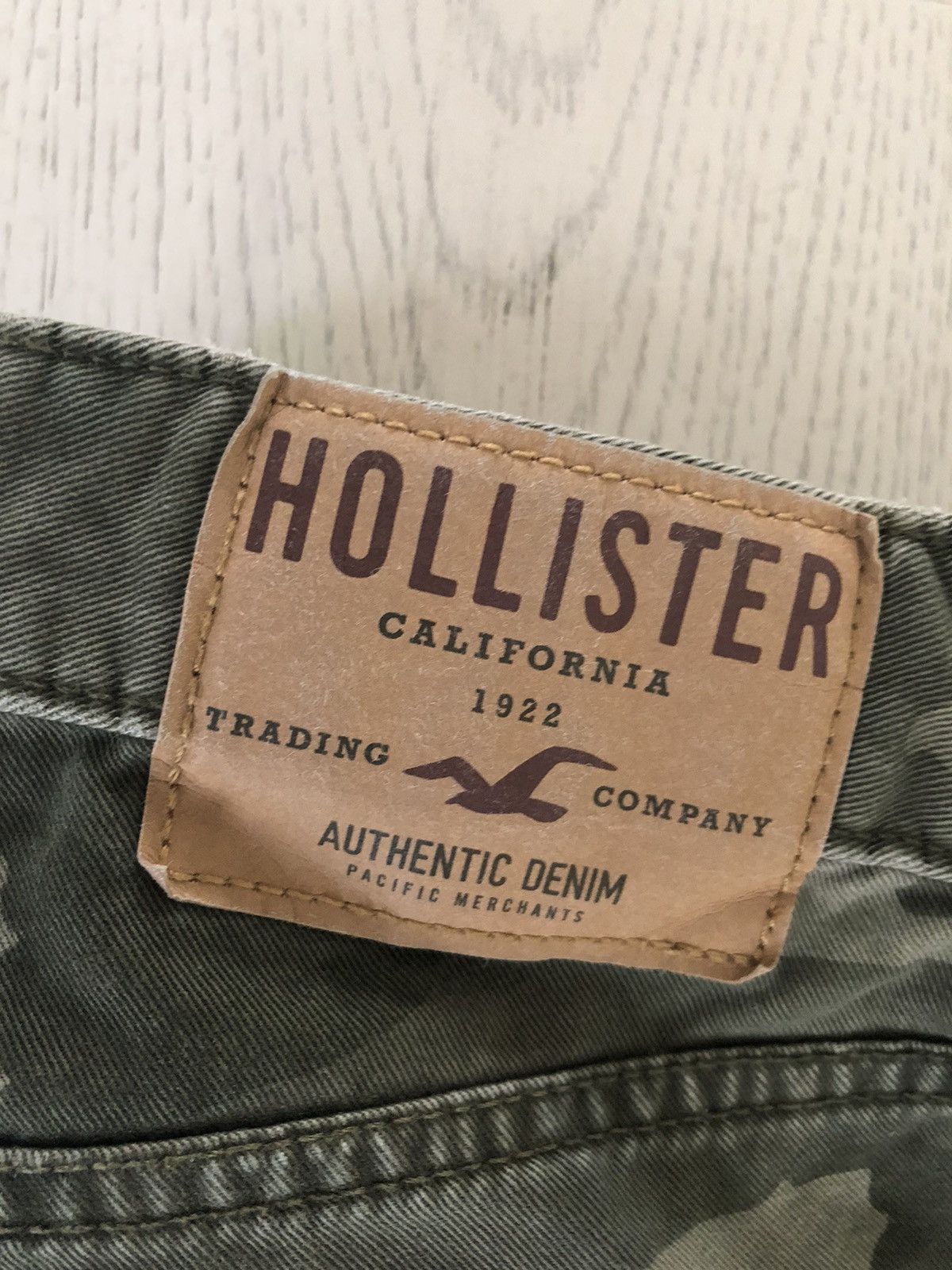 Hollister Hollister Men Skinny 5 Pocket Green Pants Camo 30 x 30 Size US 30 / EU 46 - 7 Thumbnail