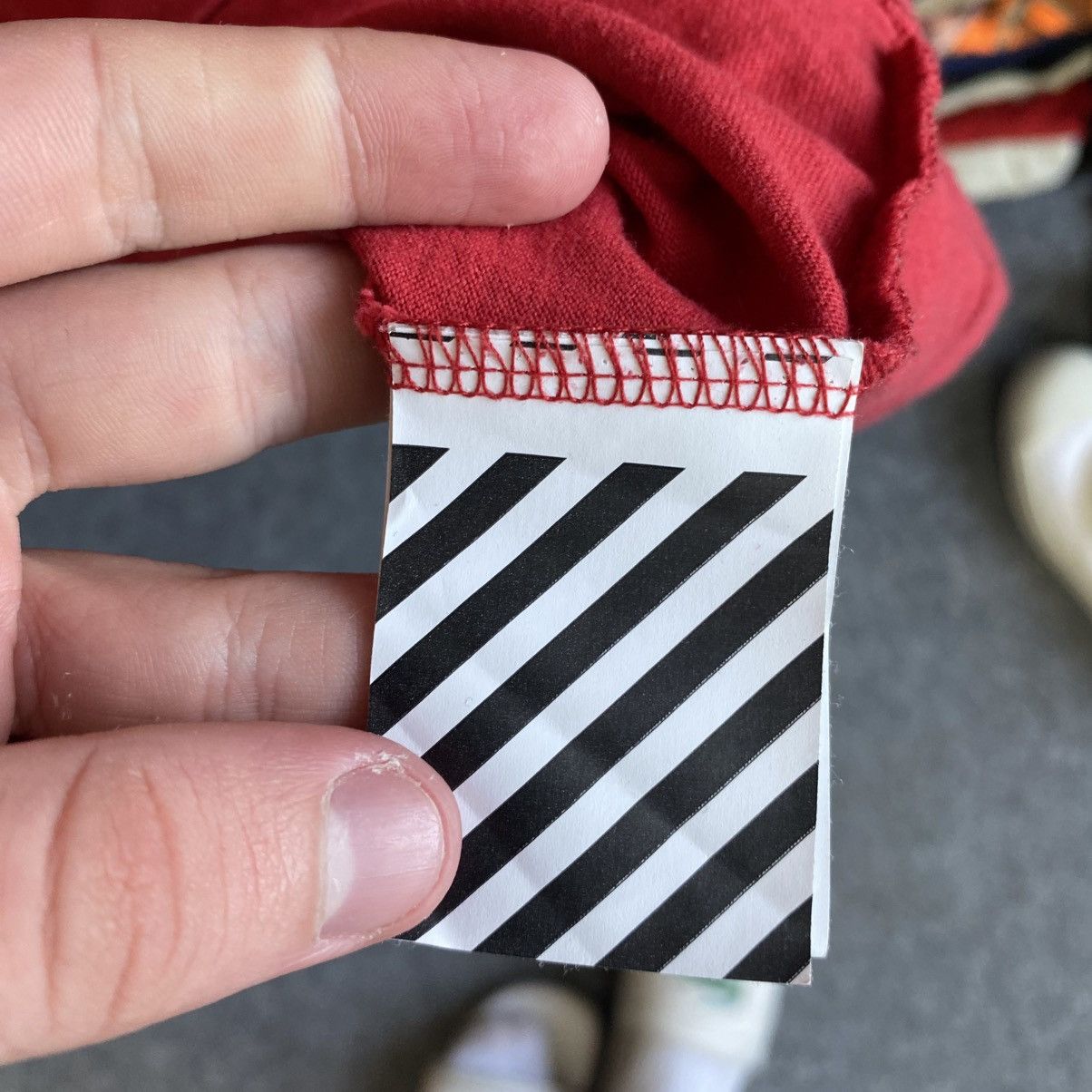 Off-White Luxury Off White big graphic logo y2k opium hype tee Size US S / EU 44-46 / 1 - 9 Thumbnail
